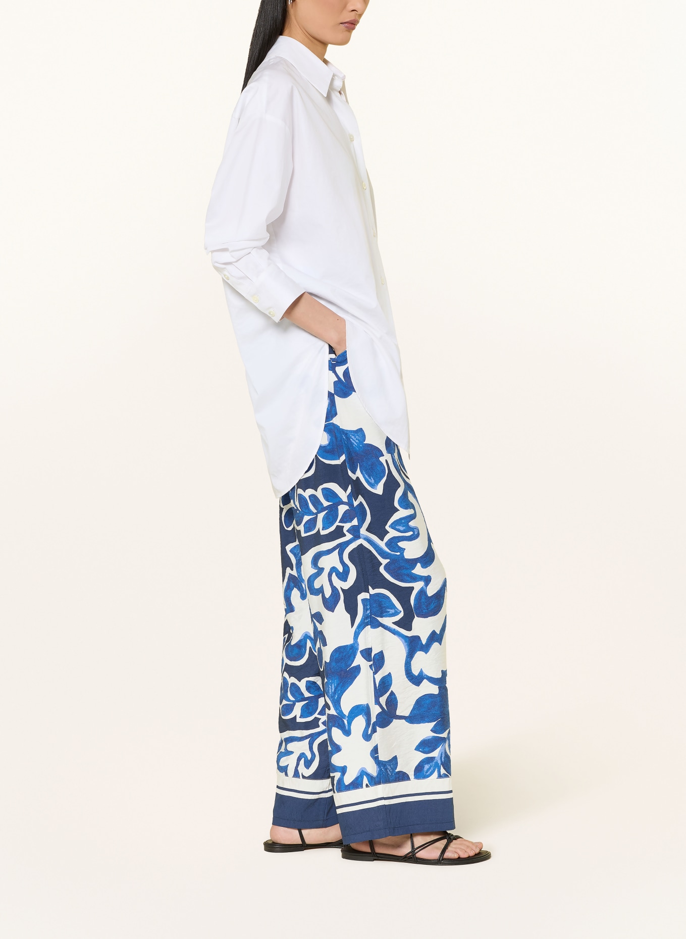BETTY&CO Hose: DUNKELBLAU / BLAU / WEISS