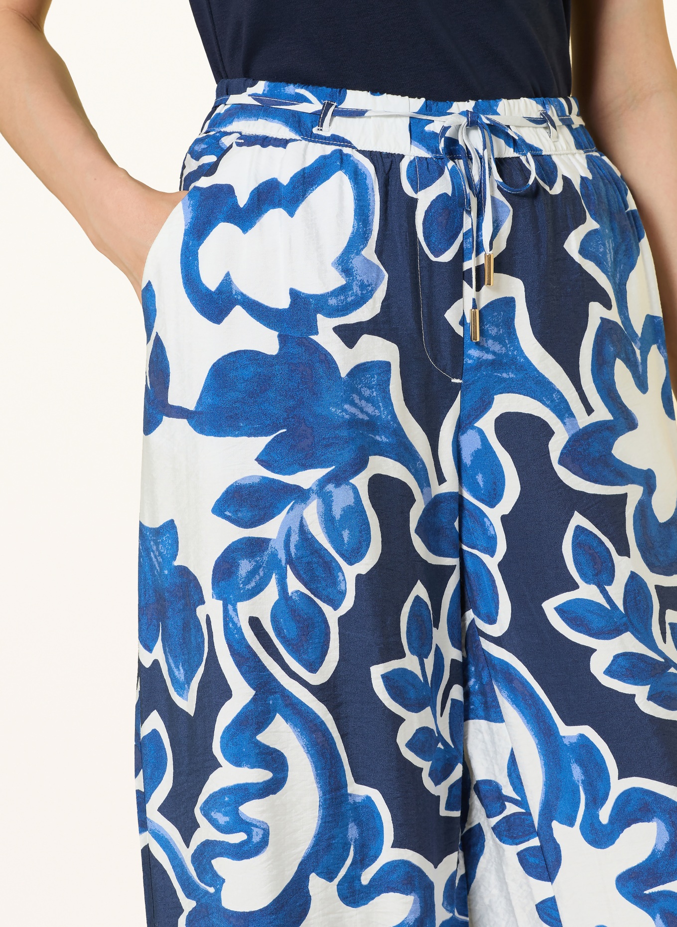 BETTY&CO Hose: DUNKELBLAU / BLAU / WEISS