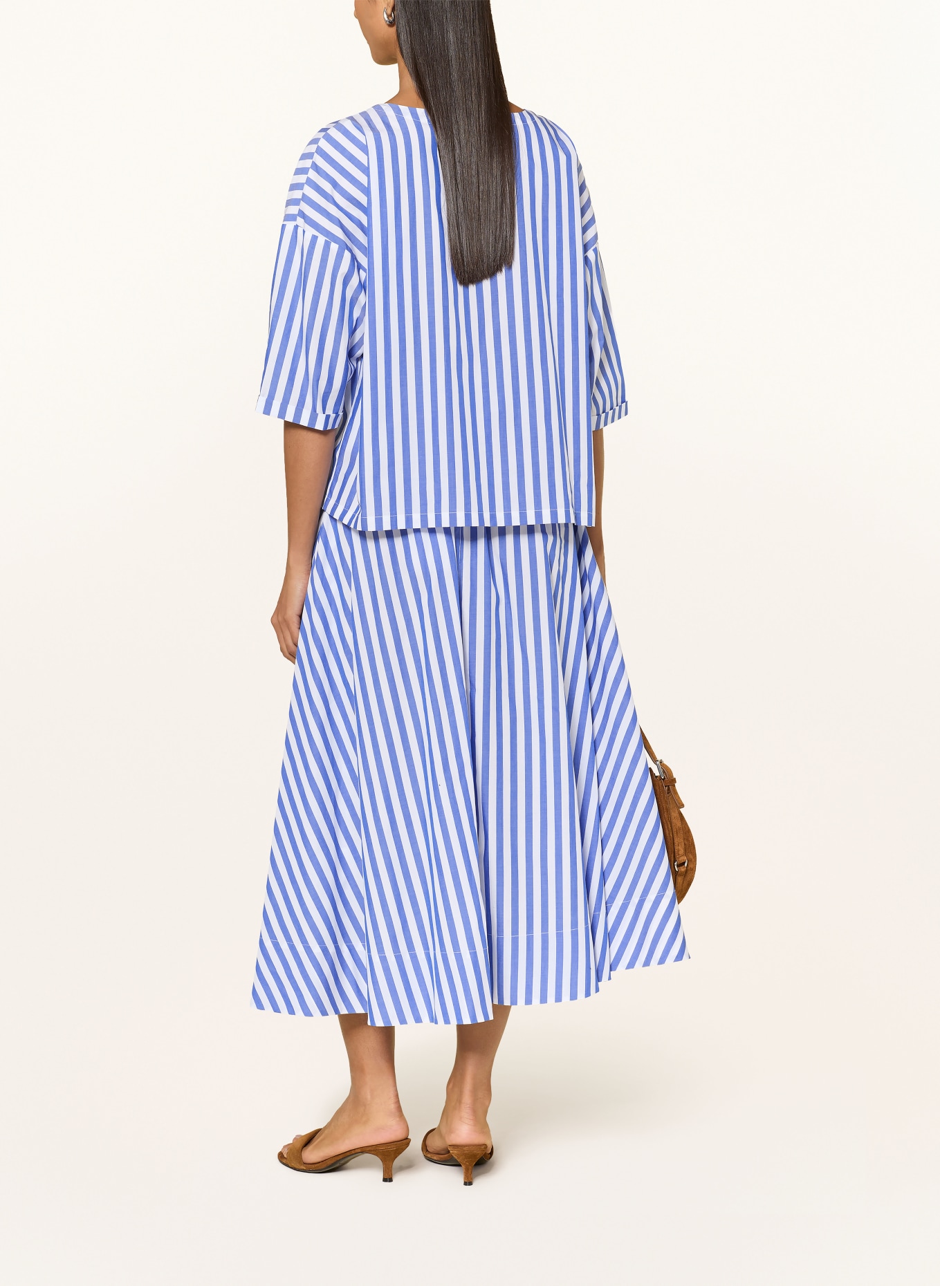 Rich & Royal Blouse: BLUE / WHITE