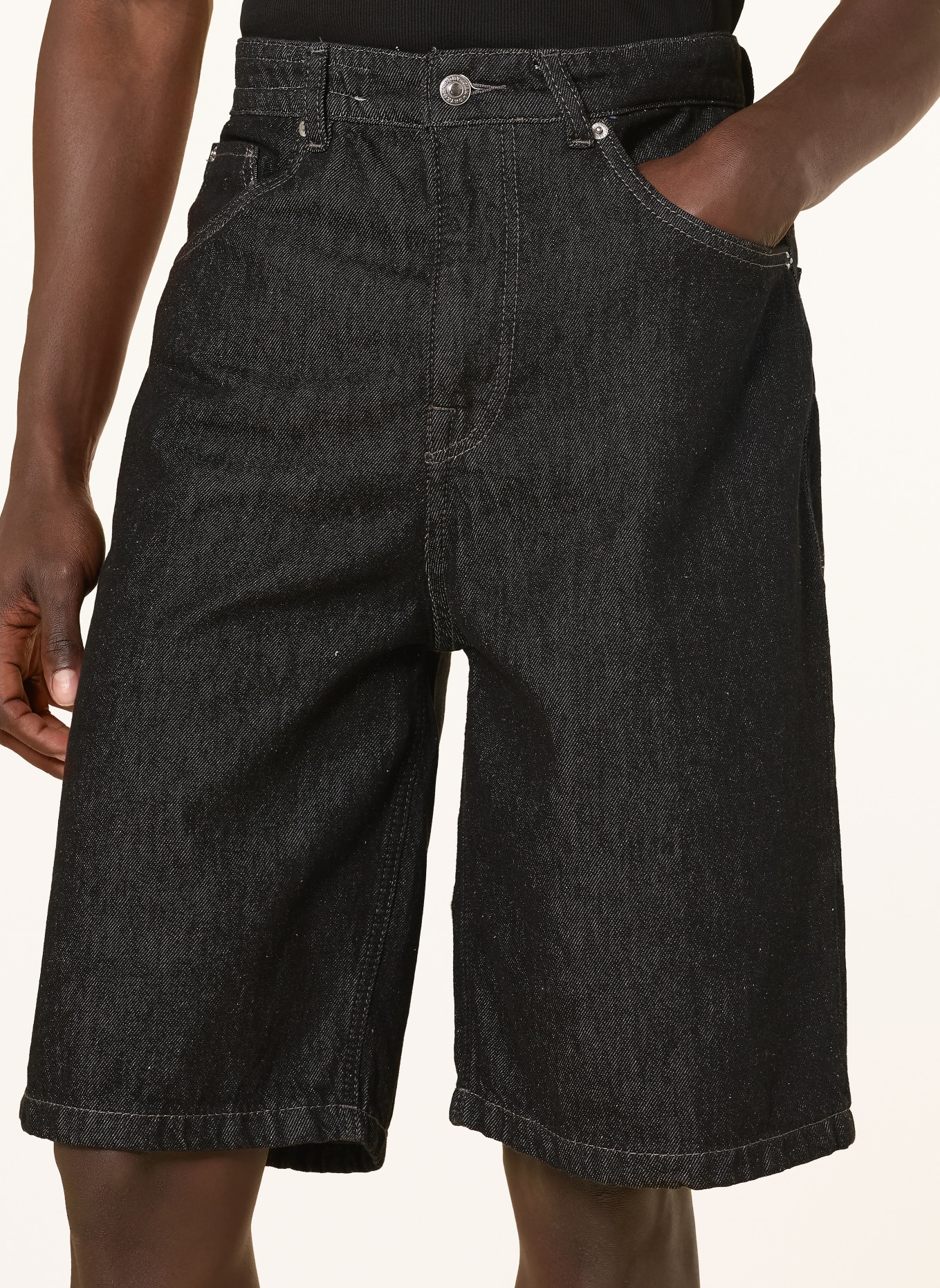 DRYKORN Jeans shorts SHORZY: BLACK