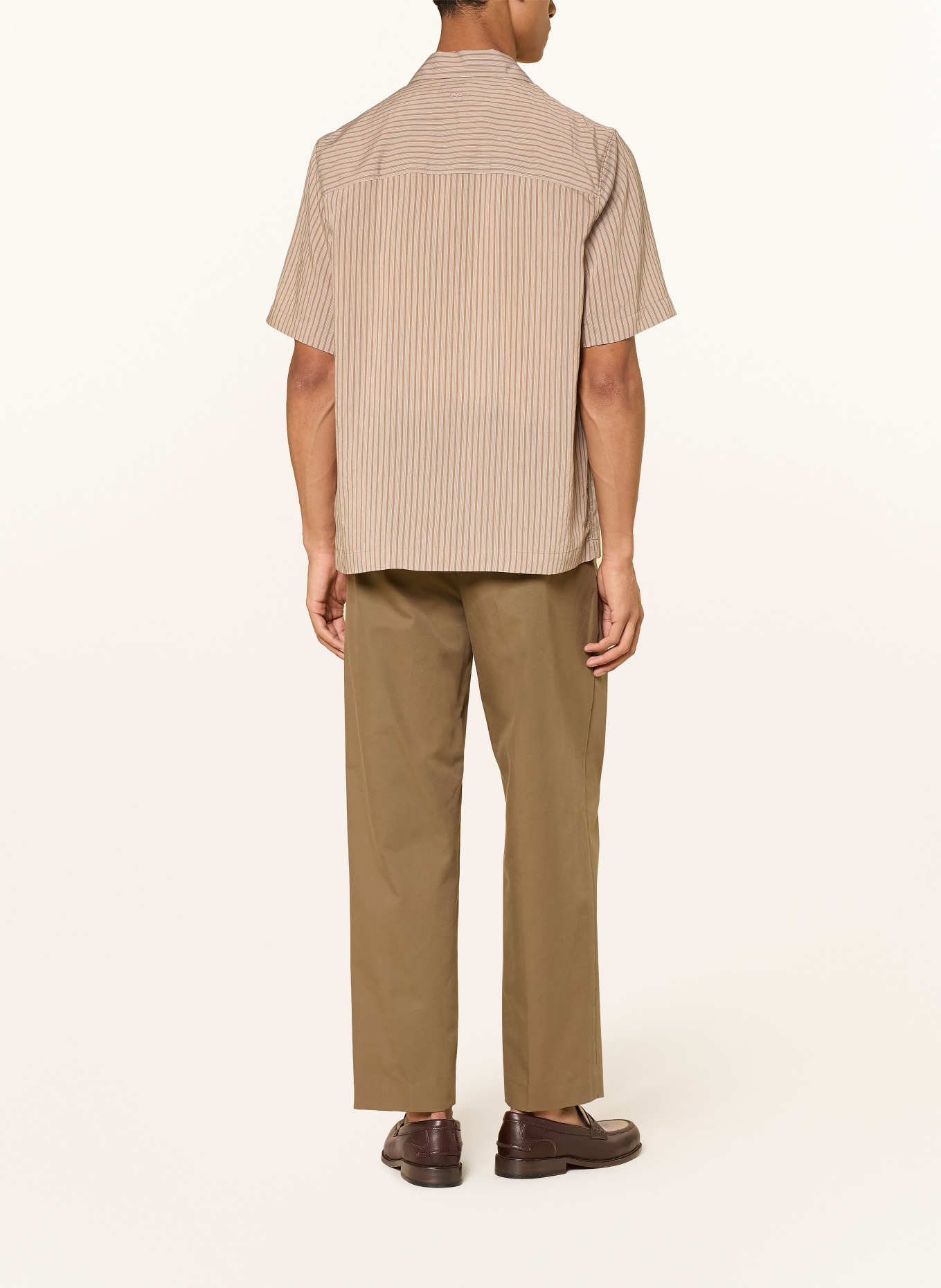 DRYKORN Kurzarm-Hemd MERYN Comfort Fit: HELLBRAUN / BRAUN / SCHWARZ