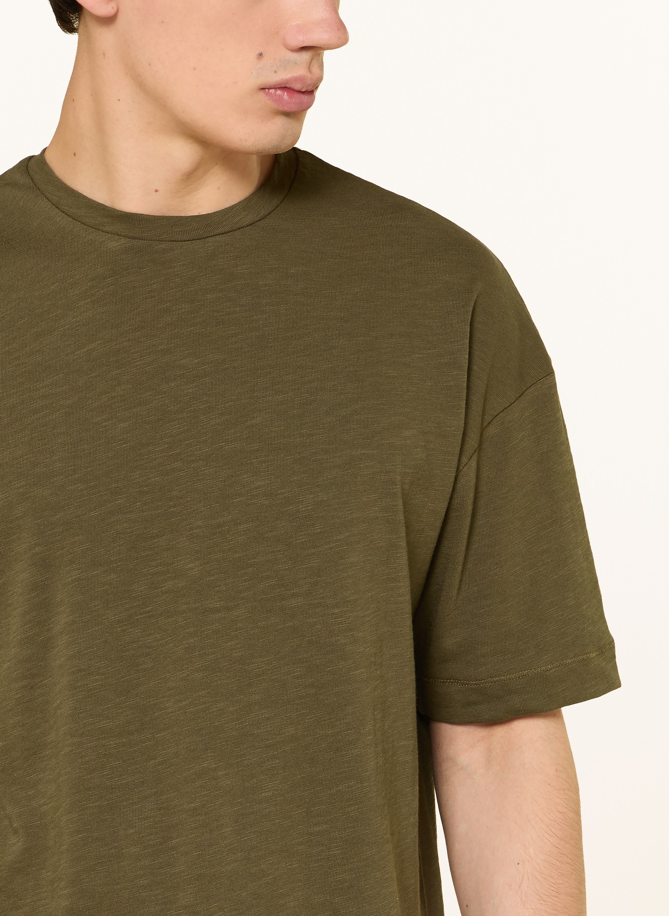 DRYKORN T-Shirt KAYRO: OLIV