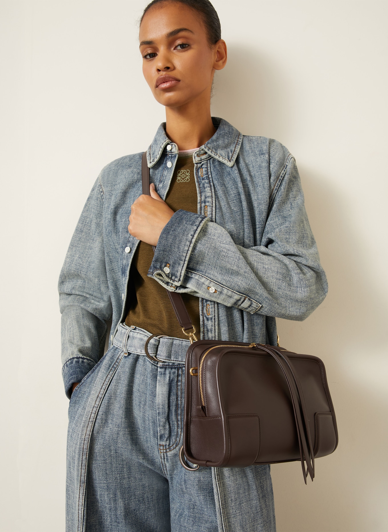 LOEWE Sac à bandoulière AMAZONA 180 SMALL: MARRON FONCÉ / OR