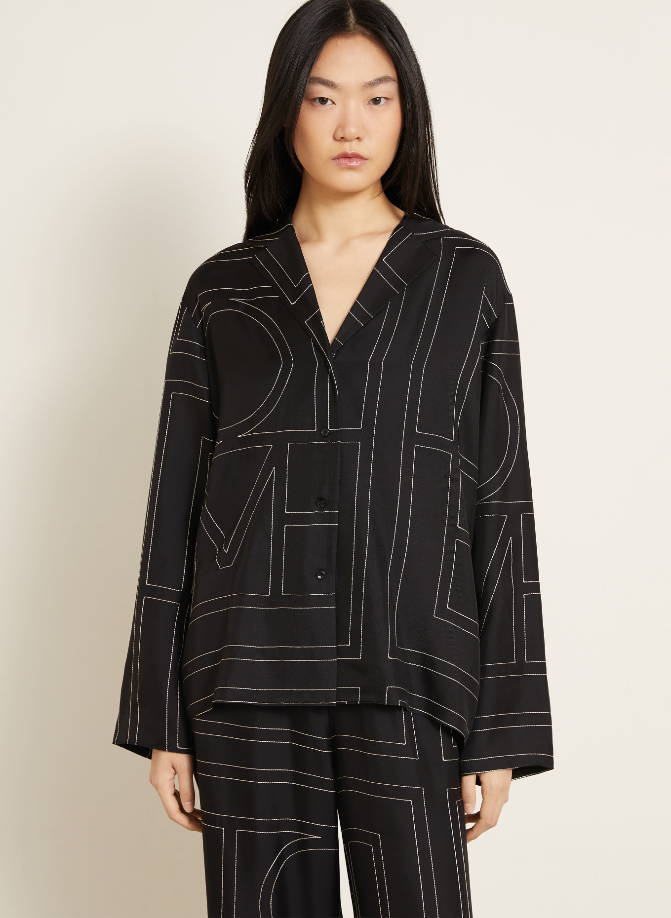 TOTEME Silk blouse: BLACK / WHITE