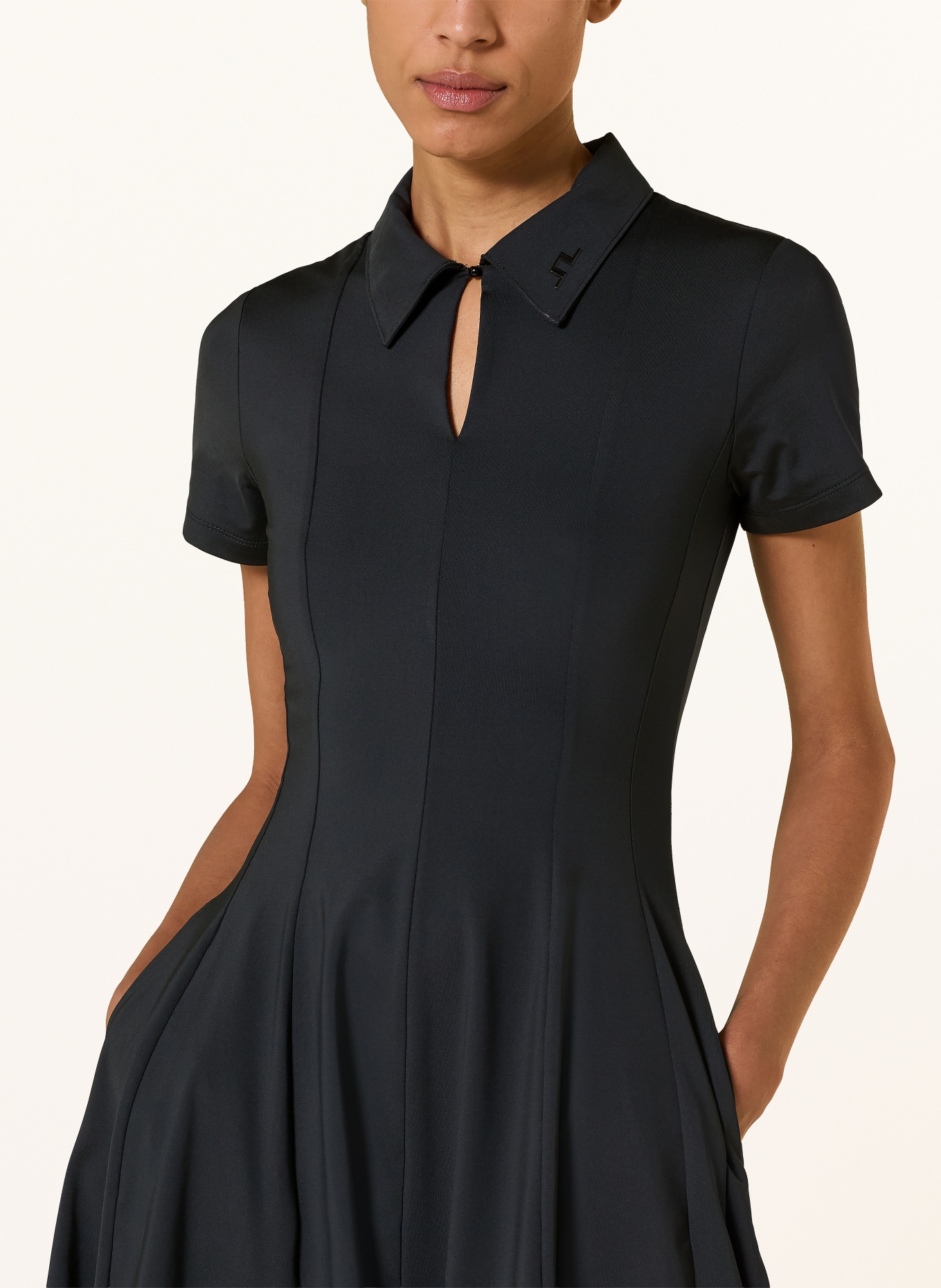 J.LINDEBERG Golfkleid: SCHWARZ