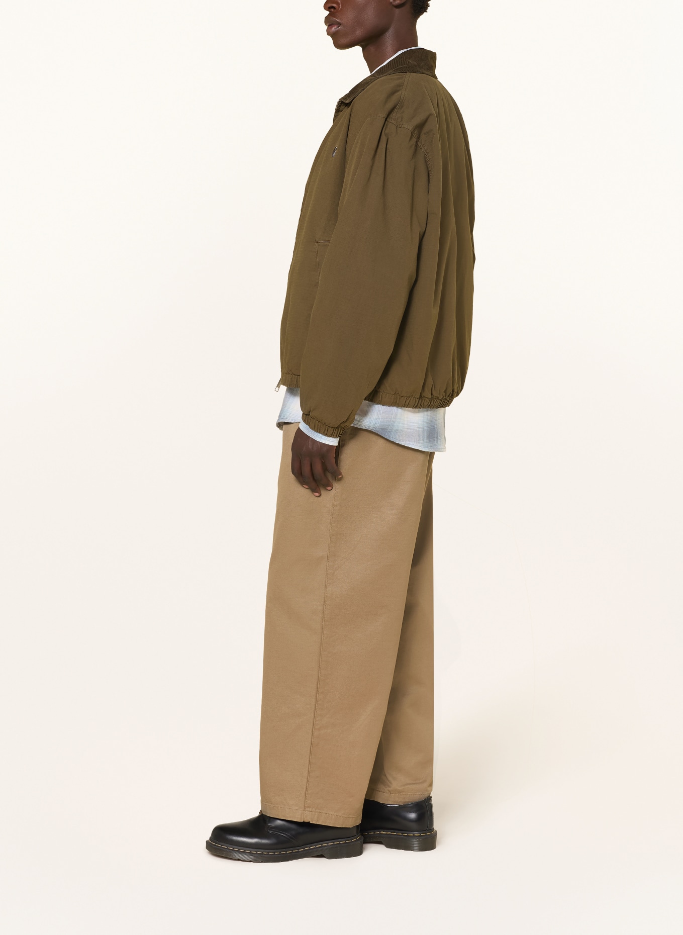 carhartt WIP BRADY Regular Fit Chinos: CAMEL