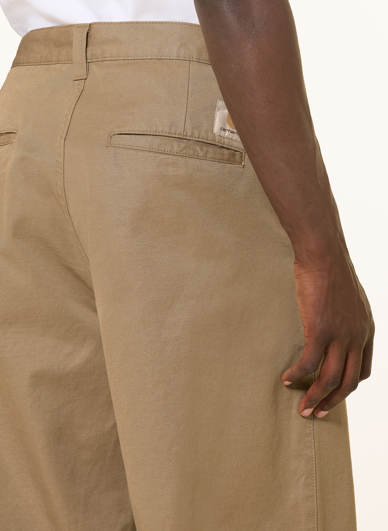 carhartt WIP BRADY Regular Fit Chinos: CAMEL