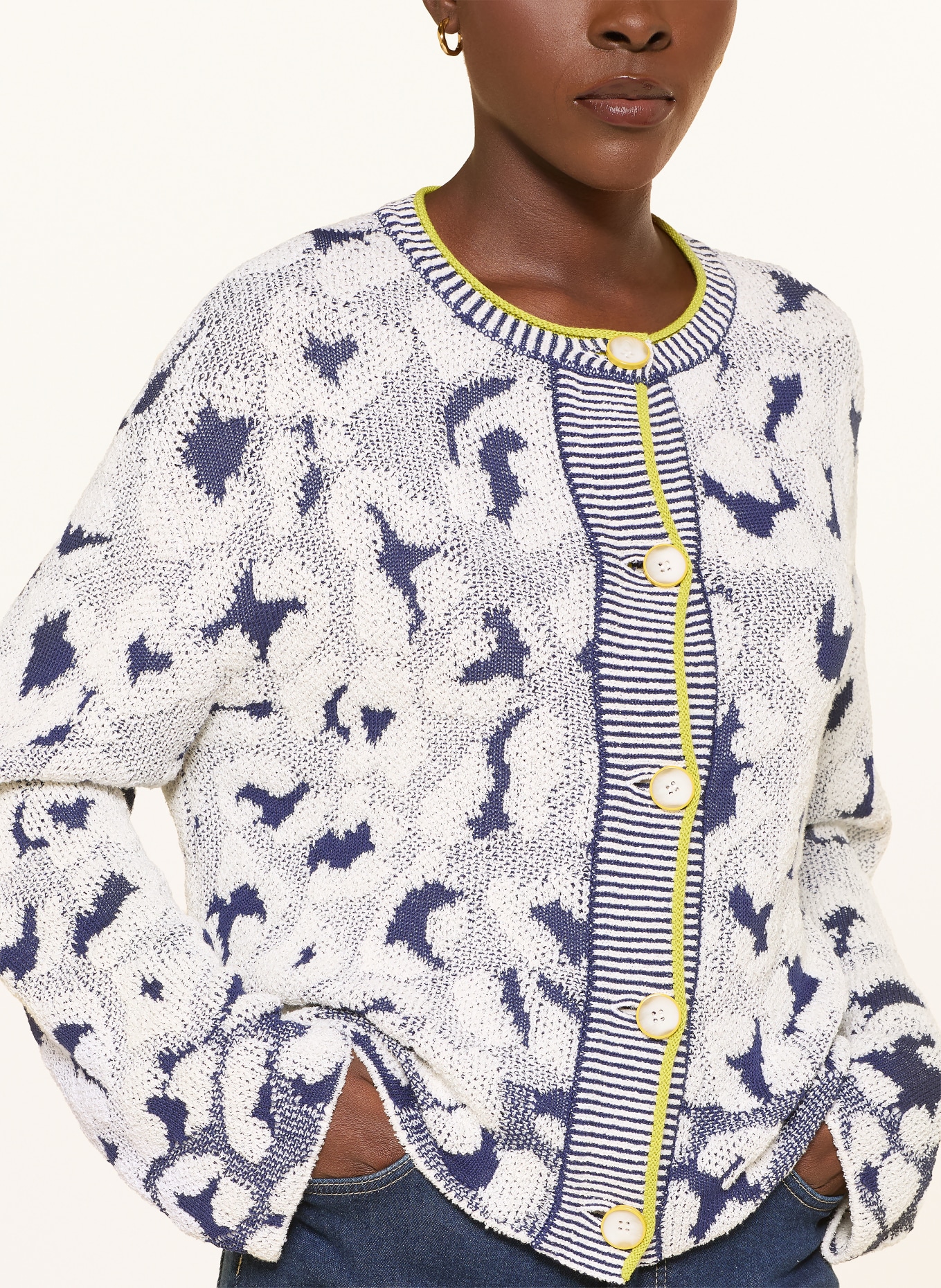 MARC CAIN Strickjacke: 112 bright ecru