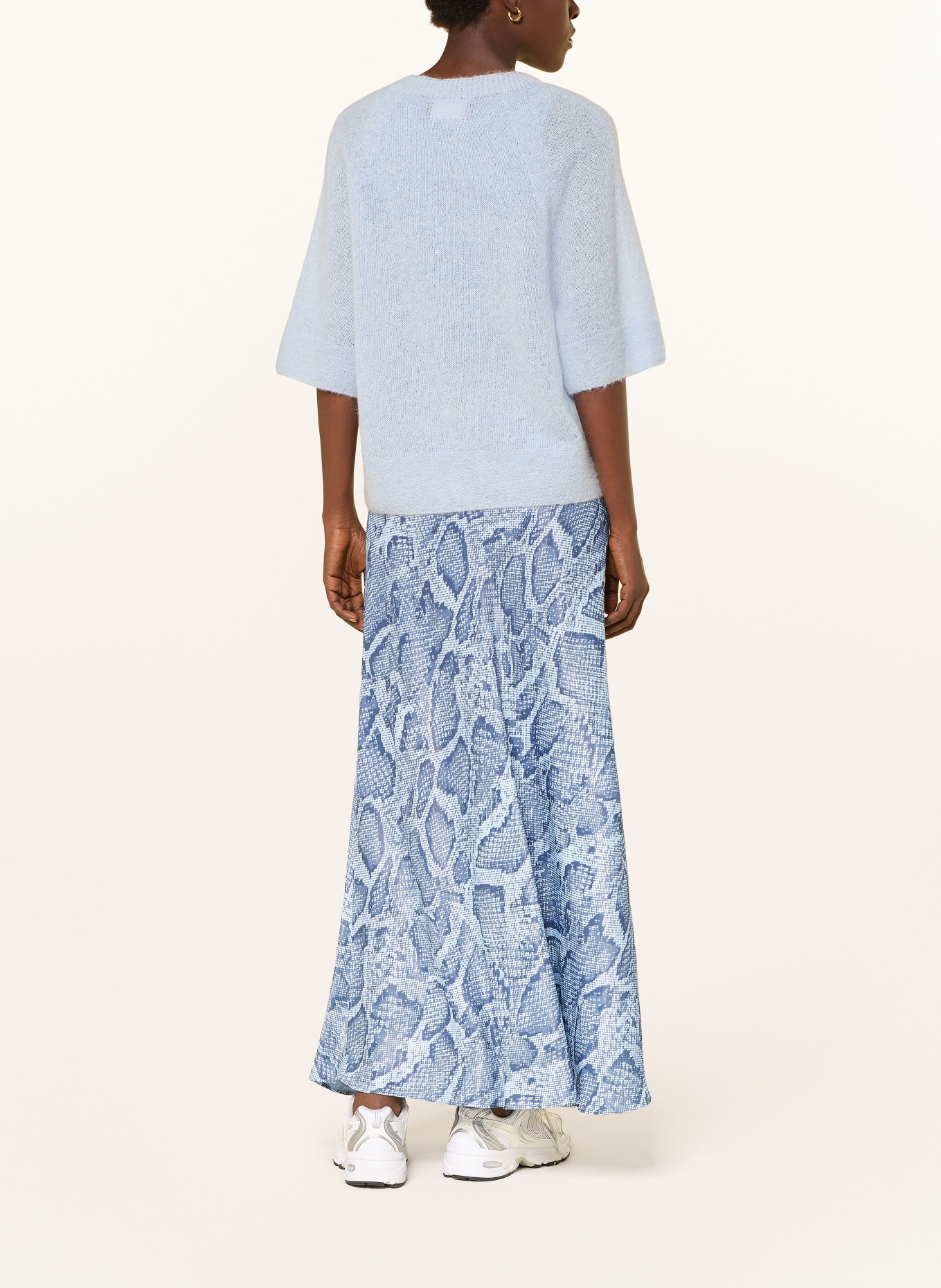 MARC CAIN Satin skirt: 318 niagara mist