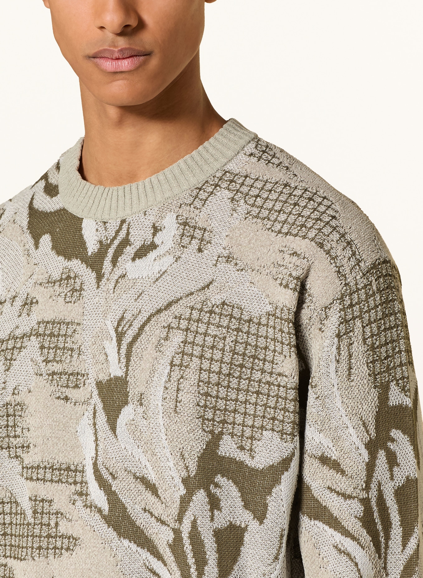 BOSS Sweter AFLORADO: KHAKI / BEŻOWY / BIAŁY