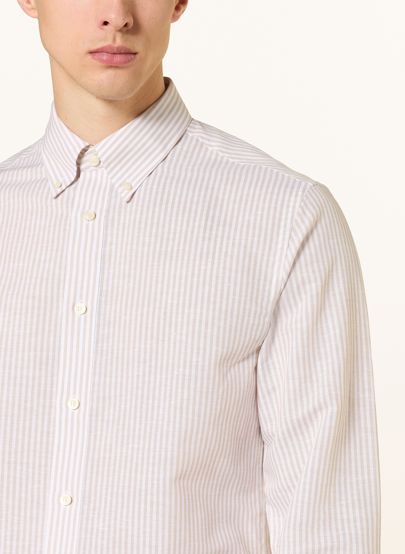 TIGER OF SWEDEN BJORN Comfort Fit Shirt with Linen: LIGHT BROWN / WHITE
