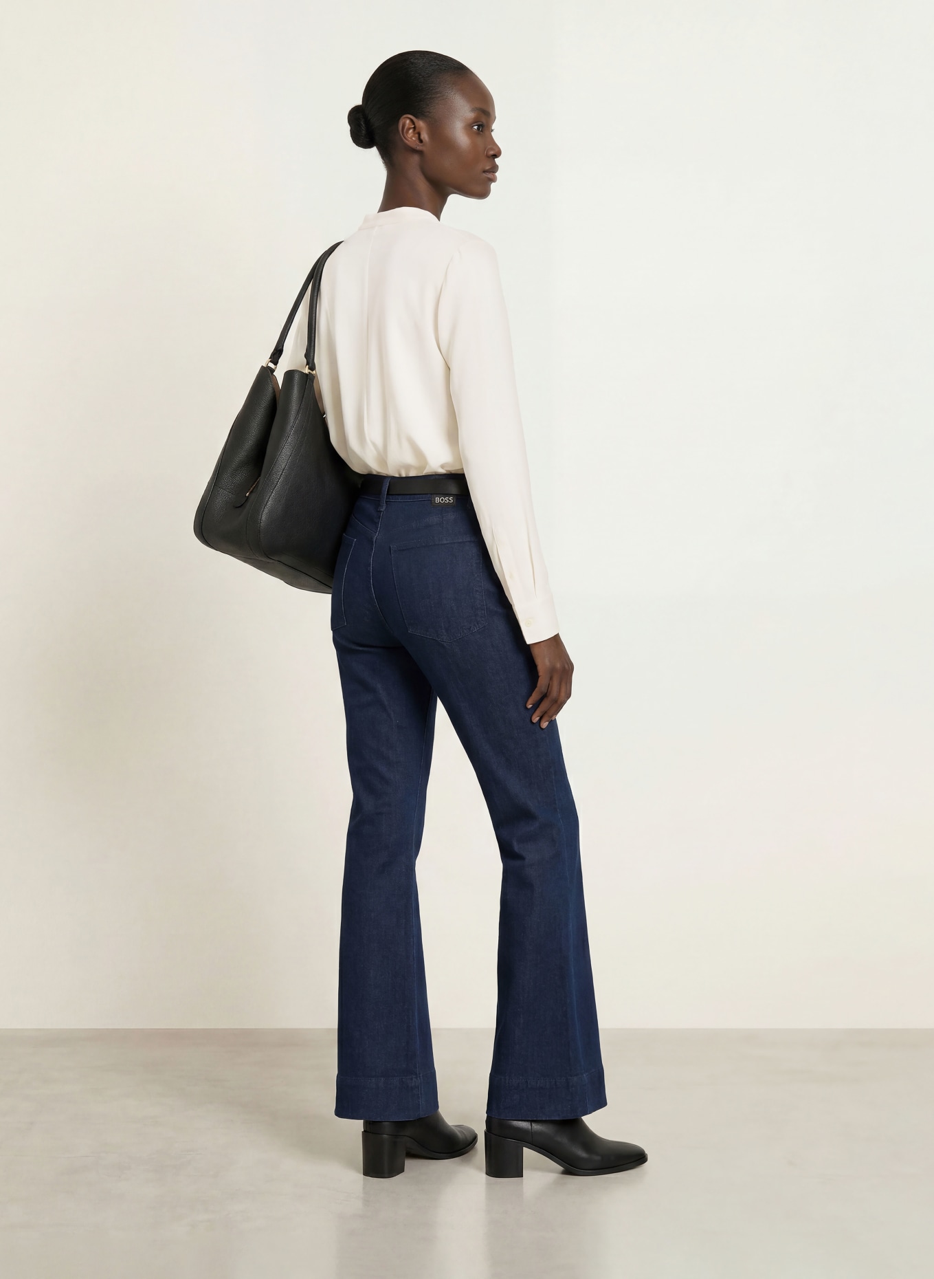 BOSS Blouse BANORAH avec de la soie: ÉCRU