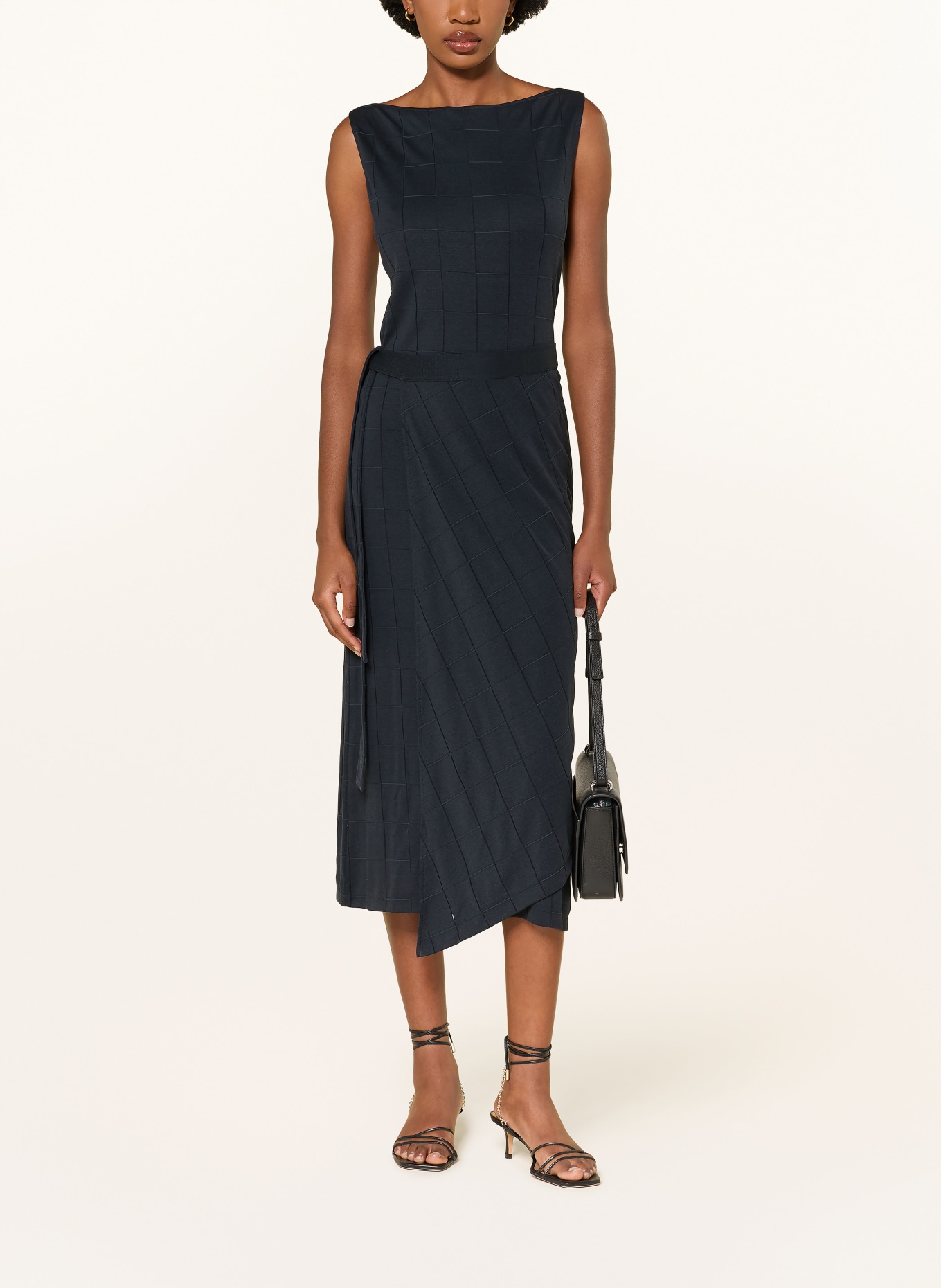 BOSS Strickkleid EQUADRI in Wickeloptik: DUNKELBLAU
