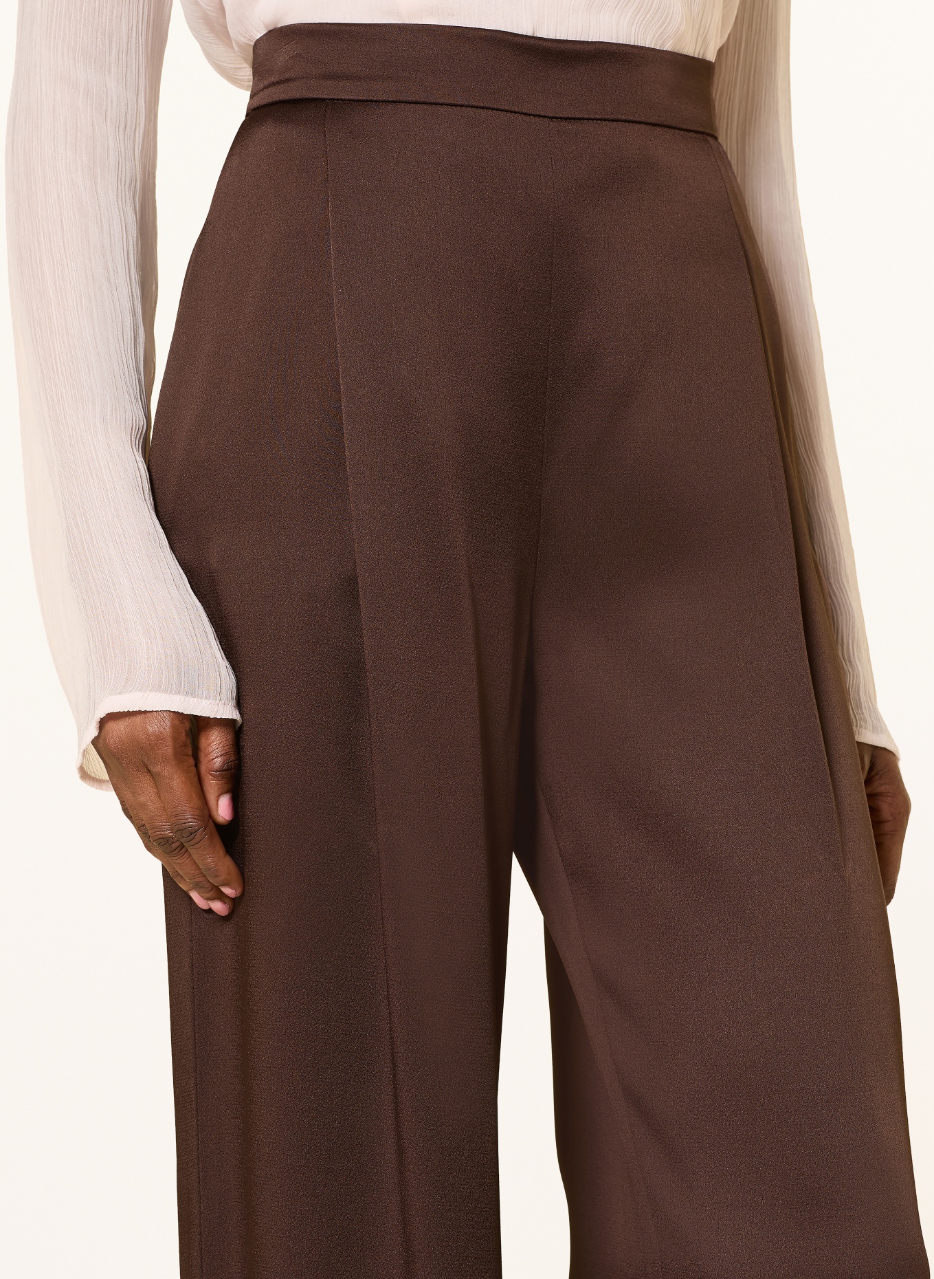 Max Mara STUDIO Marlenehose ALPACA aus Satin: DUNKELBRAUN