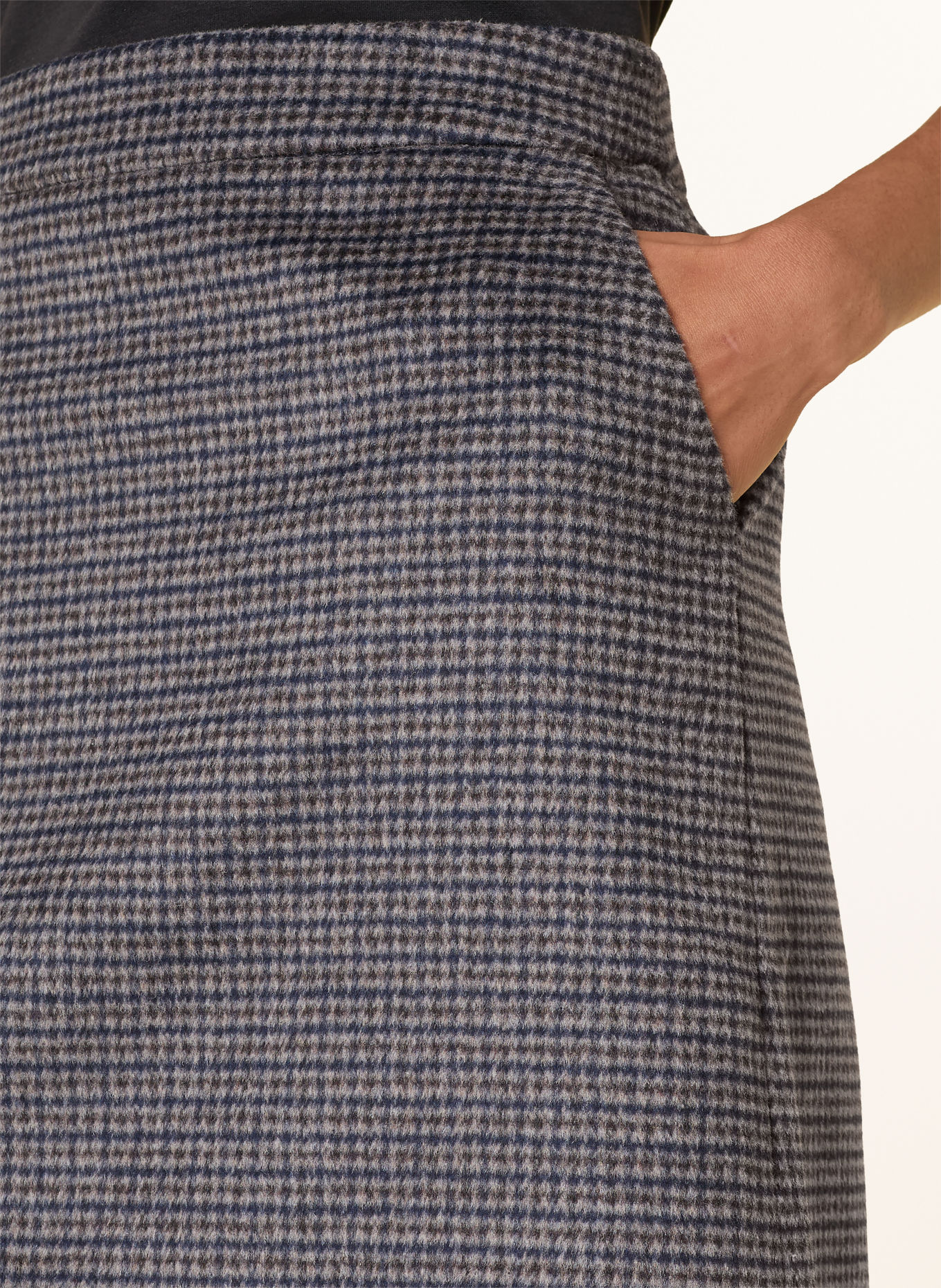 darling harbour Skirt: brown / navy