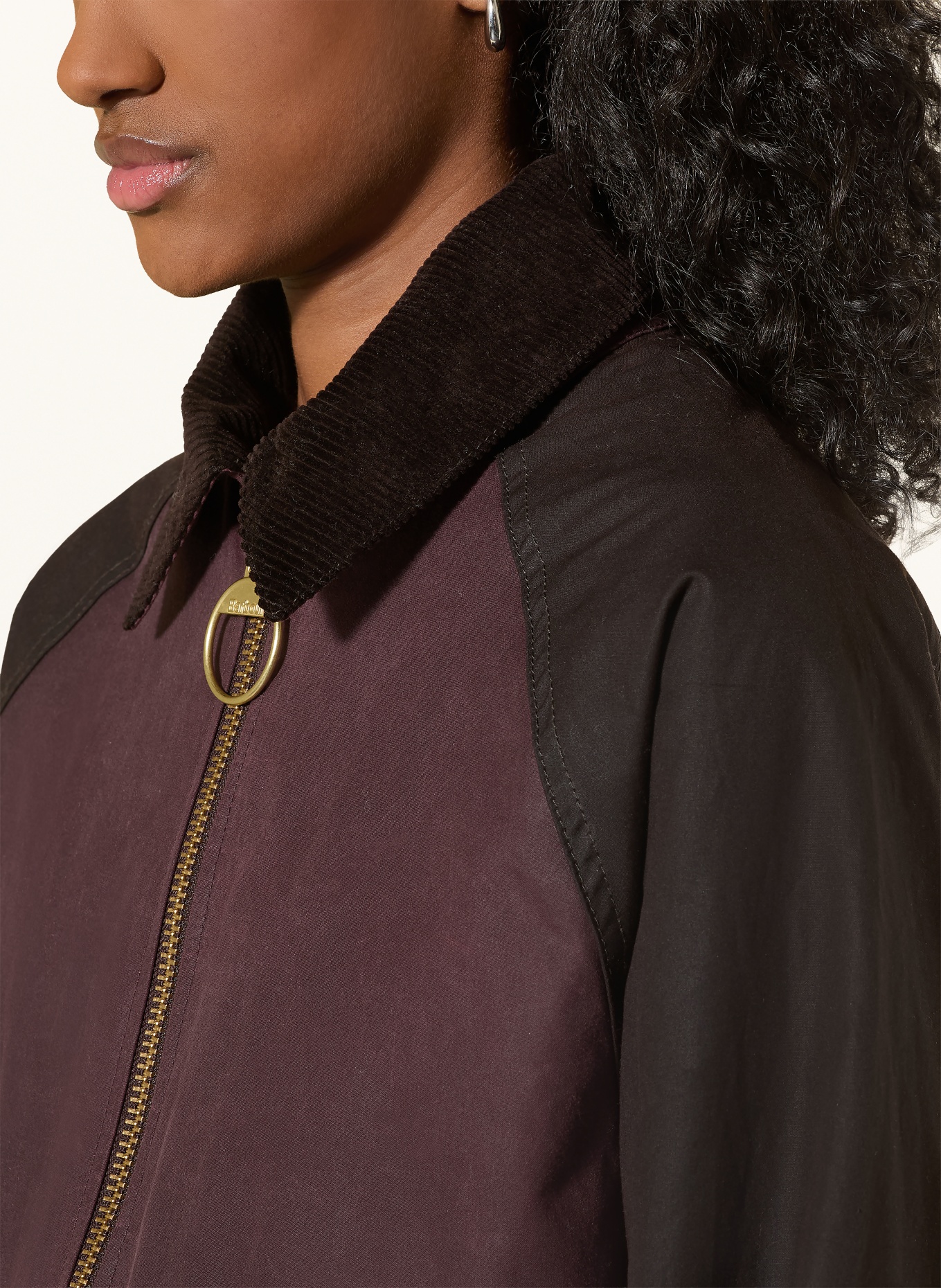 Barbour CARVILLE-jas met afneembare capuchon: DONKERPAARS / MARRON FONCÉ / ZWART