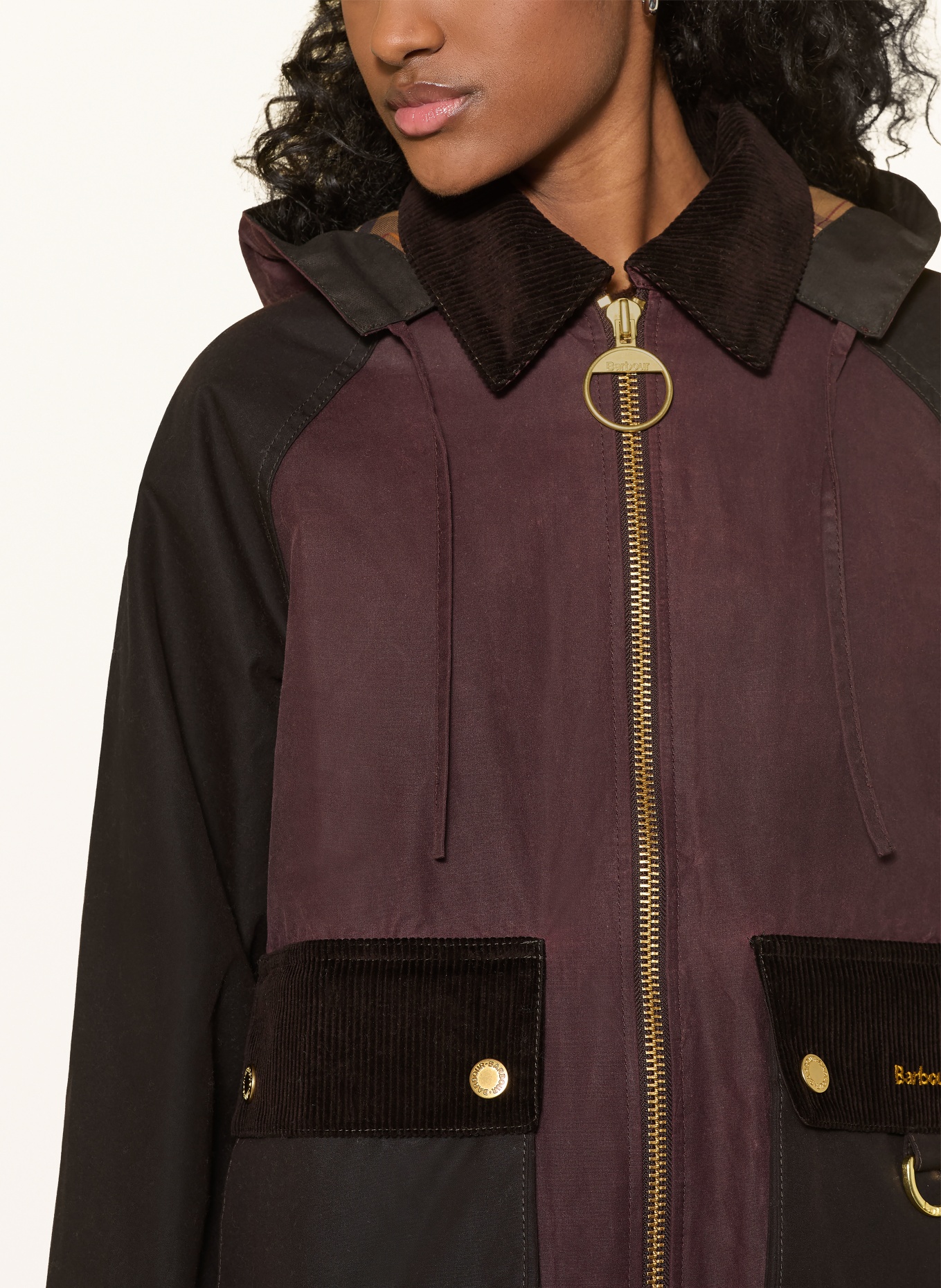 Barbour CARVILLE-jas met afneembare capuchon: DONKERPAARS / MARRON FONCÉ / ZWART