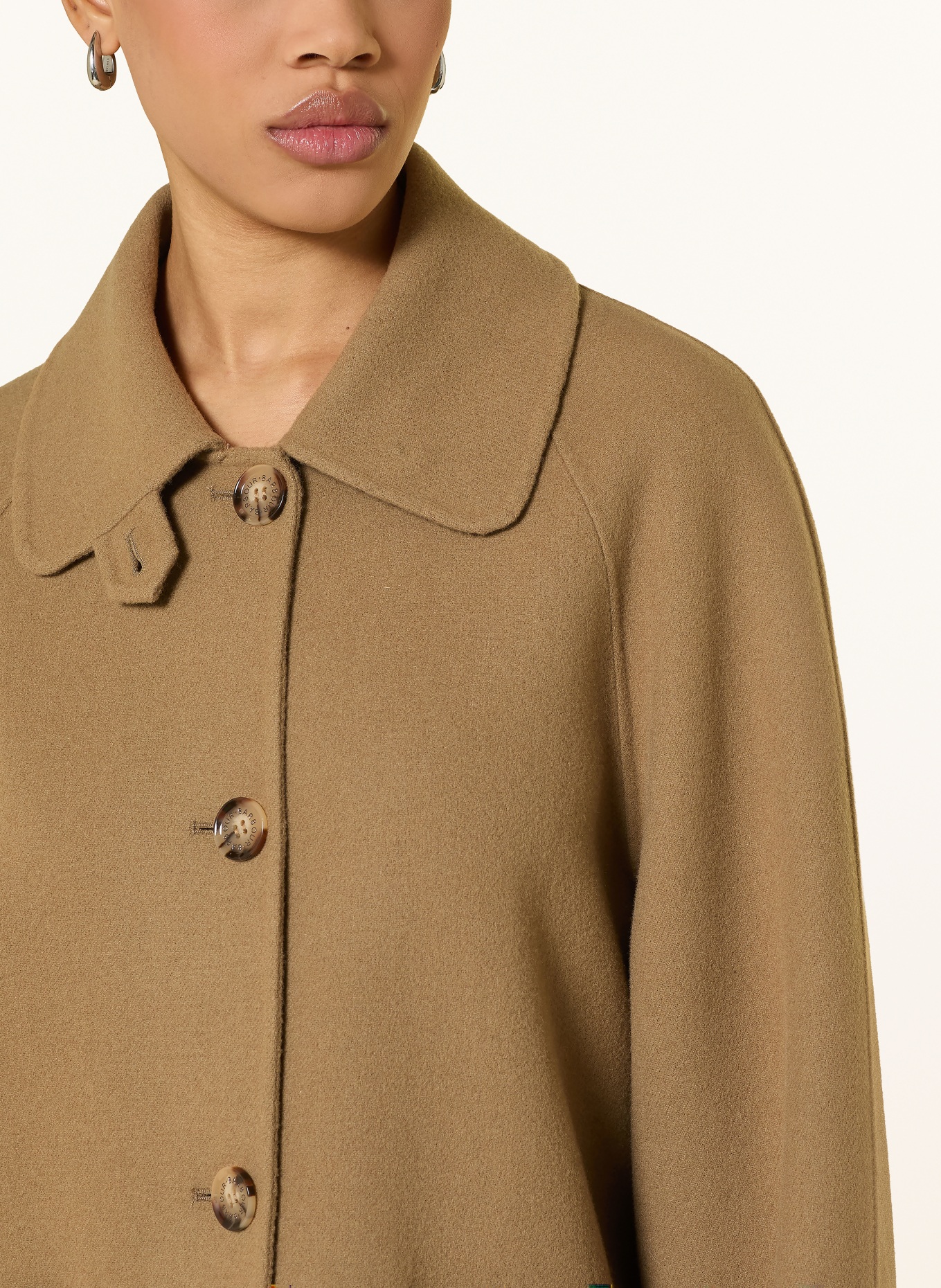 Barbour AGGY-jas met afneembare cape: CAMEL