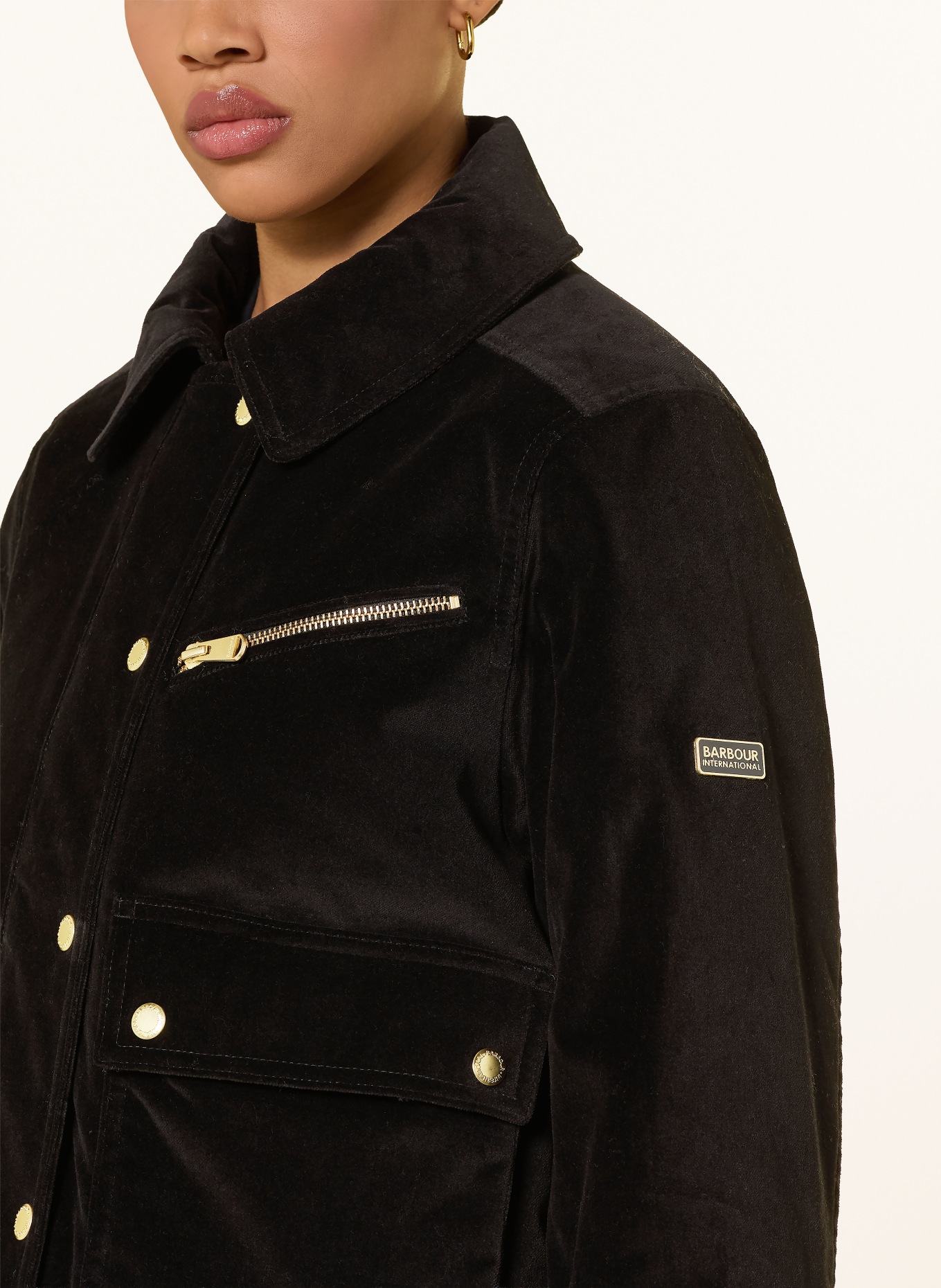 BARBOUR INTERNATIONAL Fieldjacket HANSON aus Samt: SCHWARZ