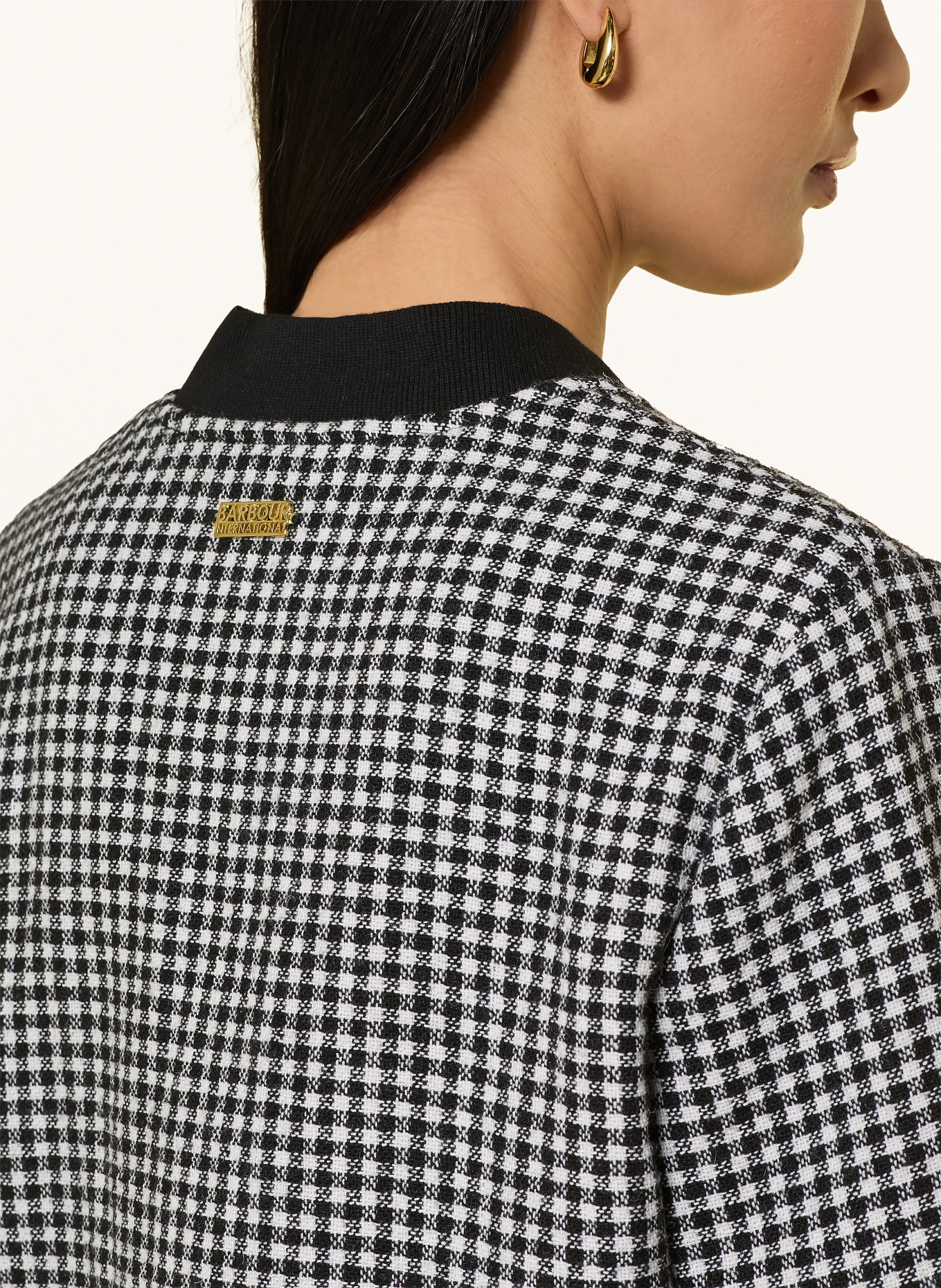 BARBOUR INTERNATIONAL Sako HALINA: ČERNÁ / BÍLÁ