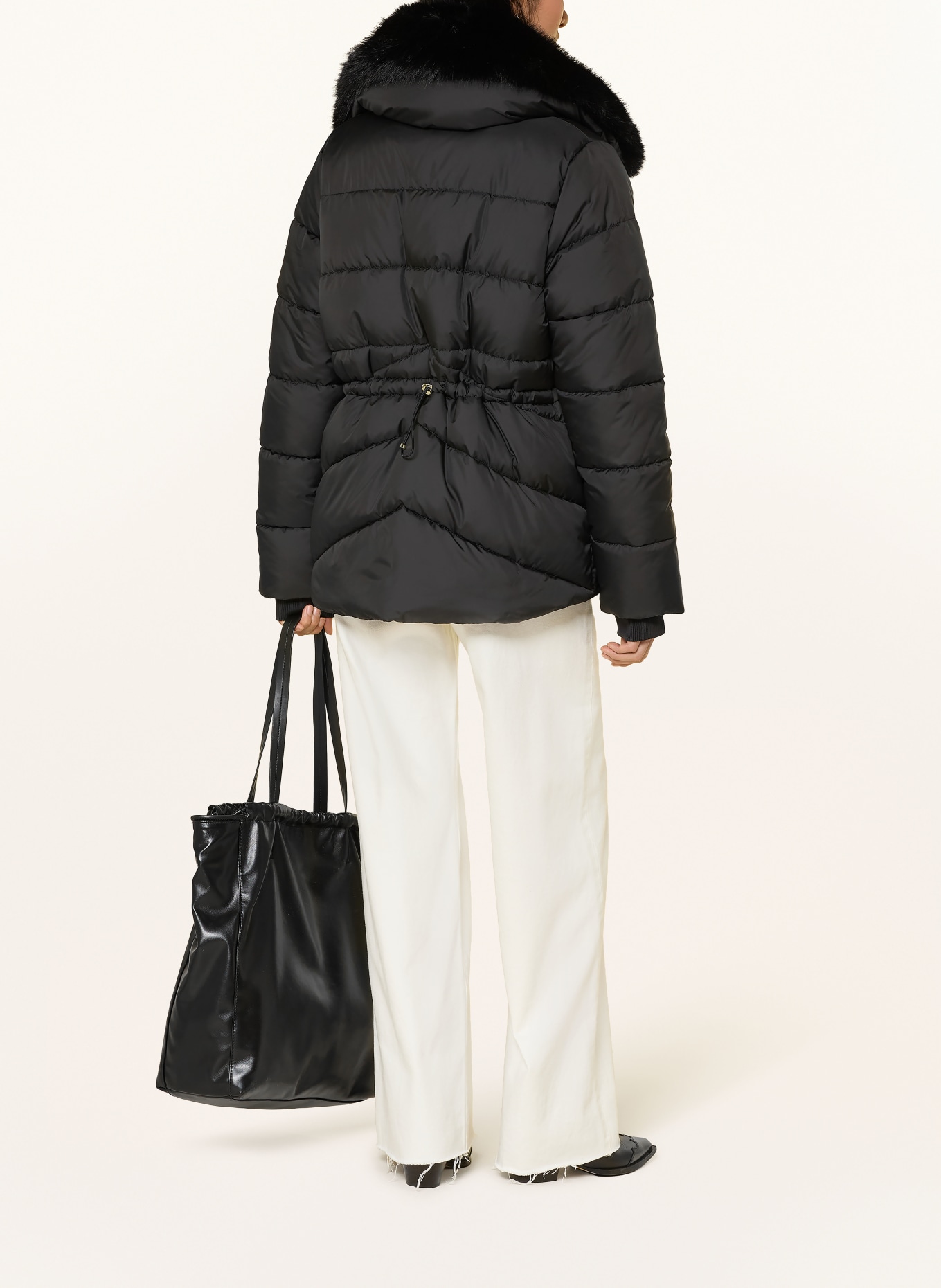BARBOUR INTERNATIONAL CYRUS Quilted Jacket with Faux Fur: BLACK