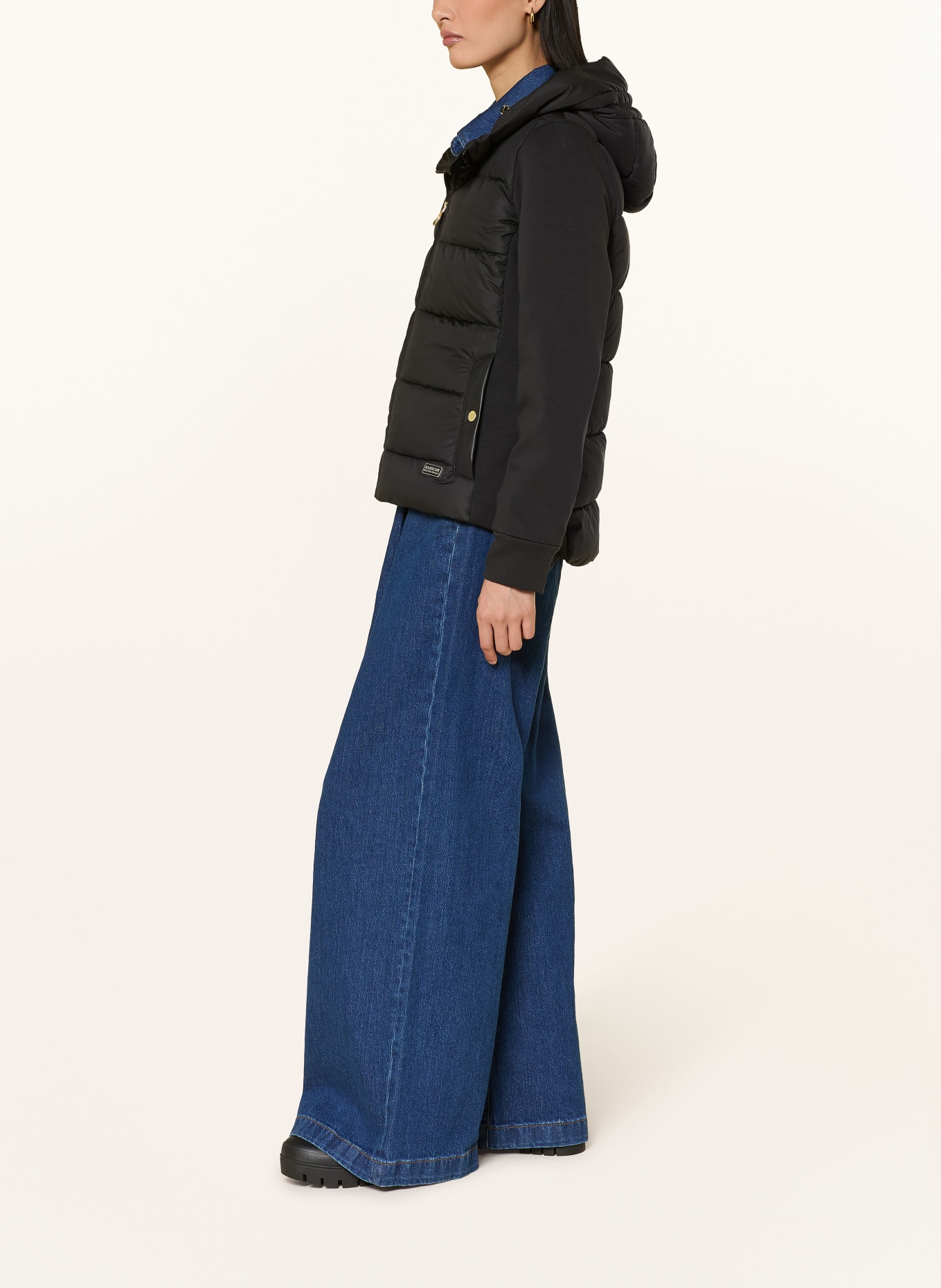 BARBOUR INTERNATIONAL Steppjacke CONWAY im Materialmix: SCHWARZ