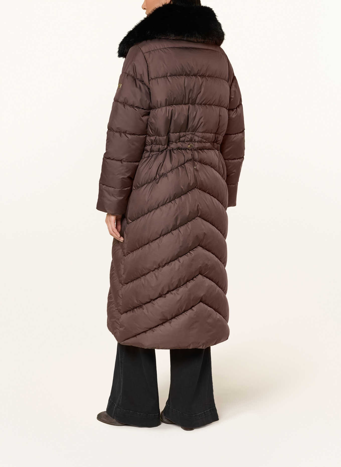 BARBOUR INTERNATIONAL LONGLINE CYRUS Quilted Coat: BROWN