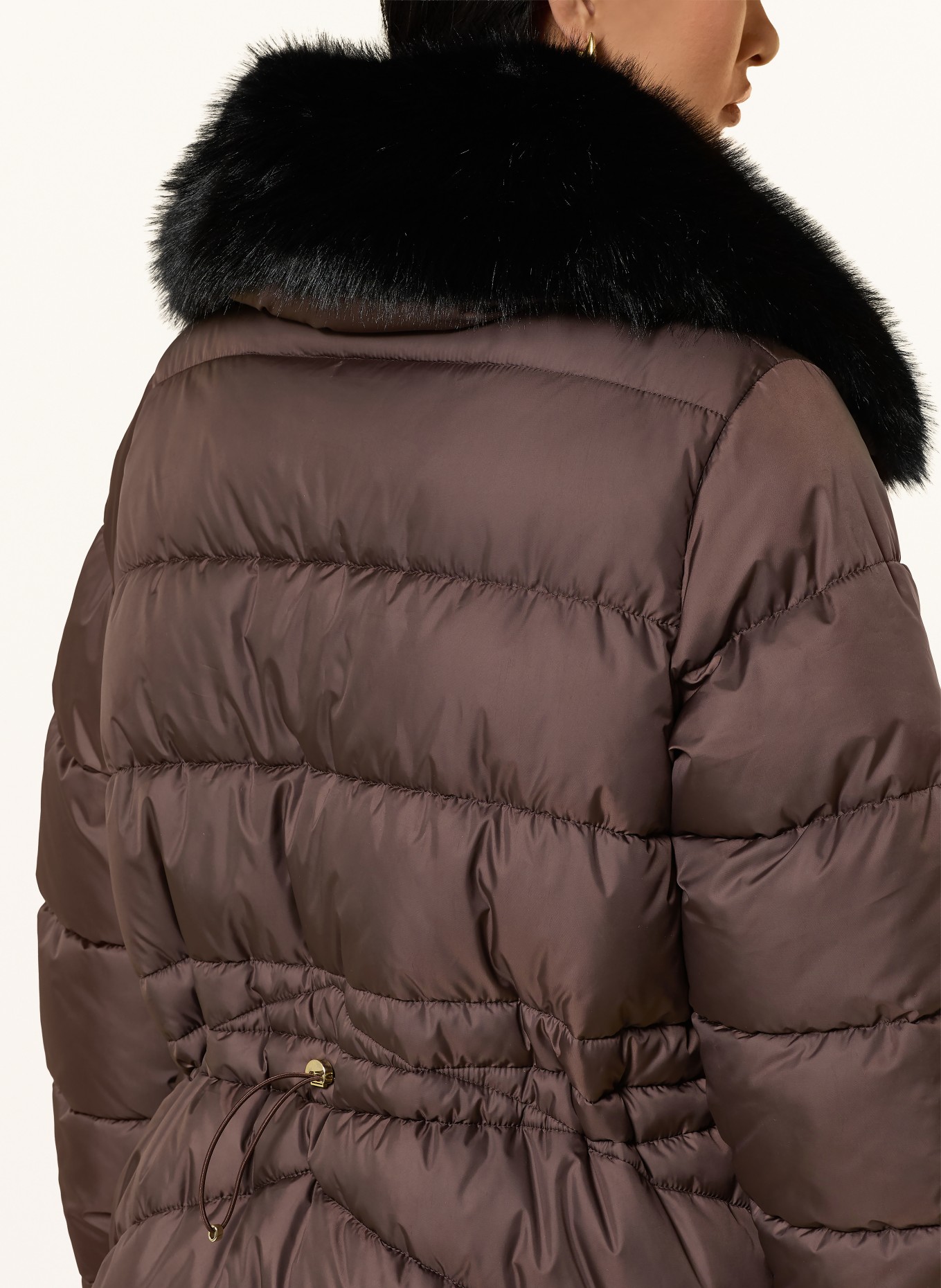 BARBOUR INTERNATIONAL LONGLINE CYRUS Quilted Coat: BROWN