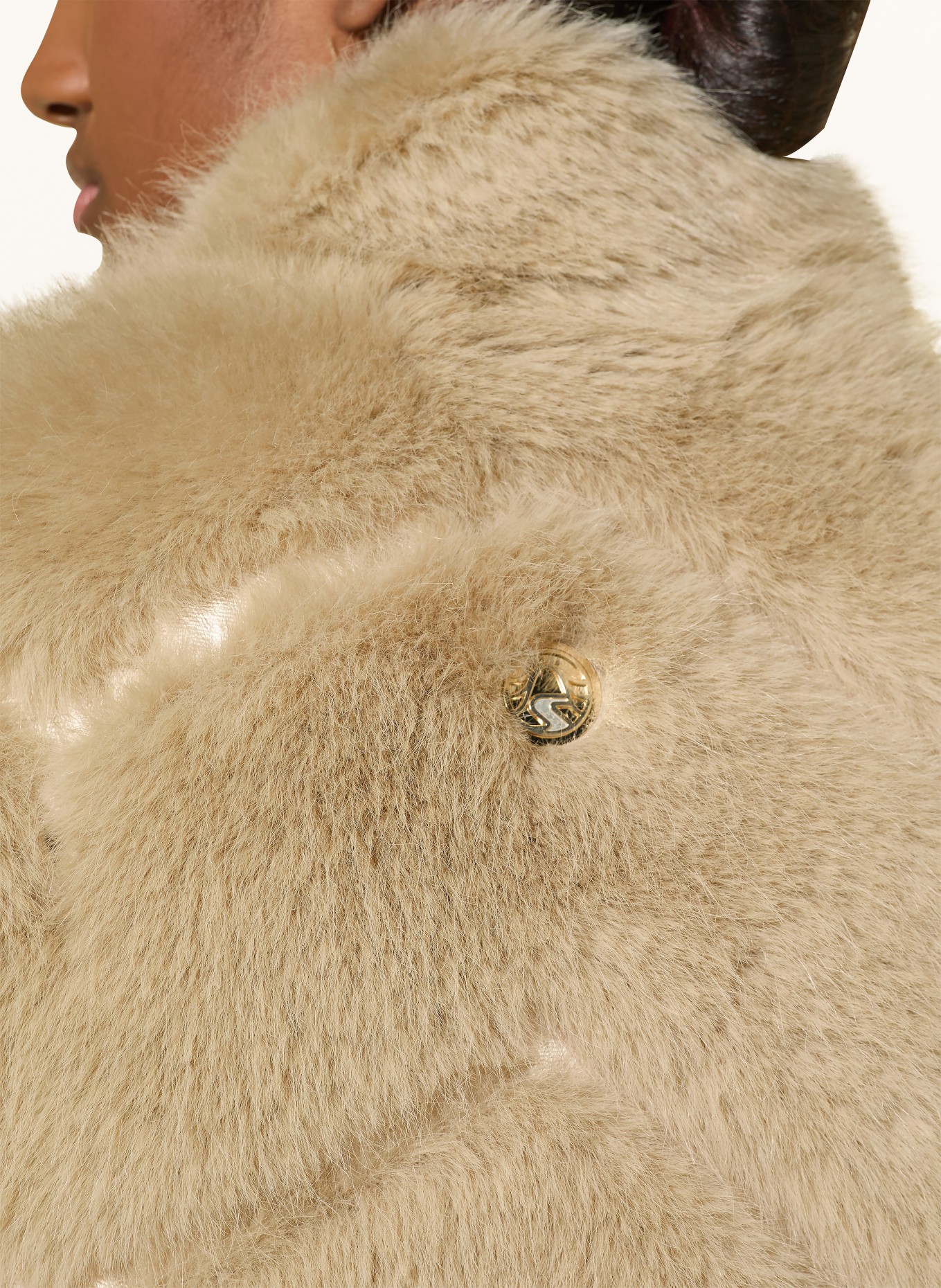 SPORTALM Gilet en fausse fourrure avec mélange de matières: BEIGE / OR