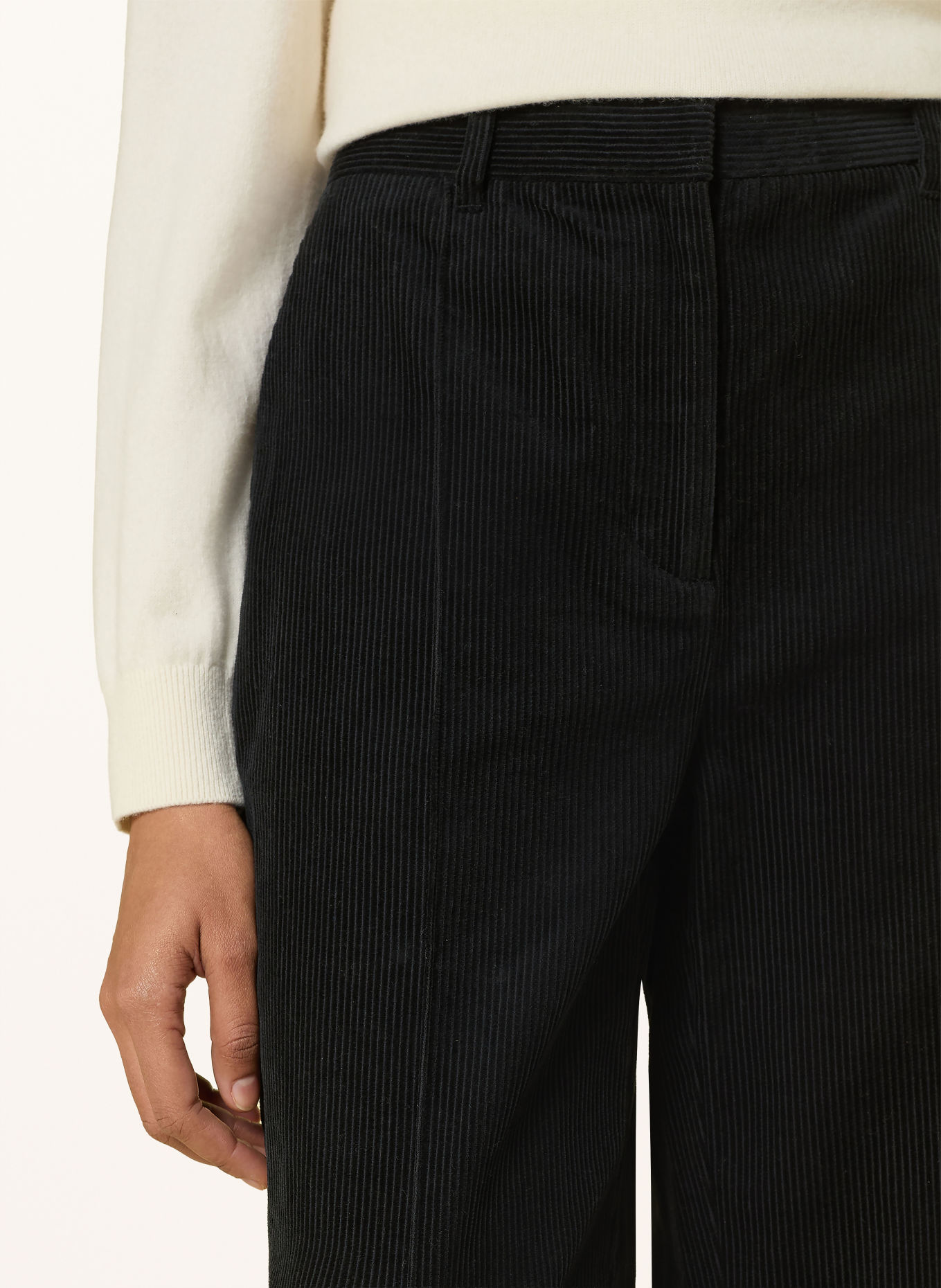 Barbour Spodnie z sztruksu EMMY: CZARNY