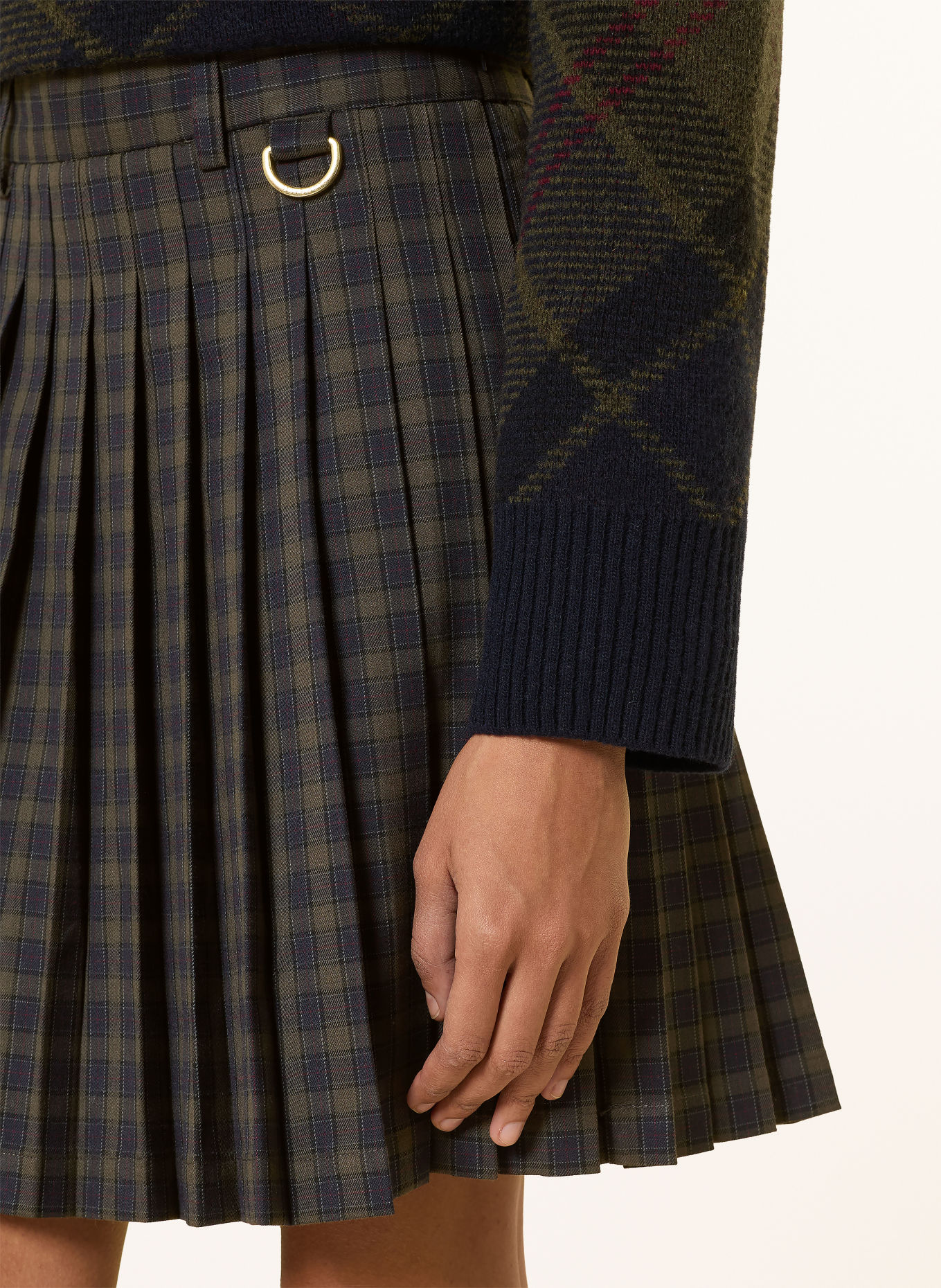 Barbour Plooirok CARVILLE: KAKI / DONKERROOD / DONKERBLAUW
