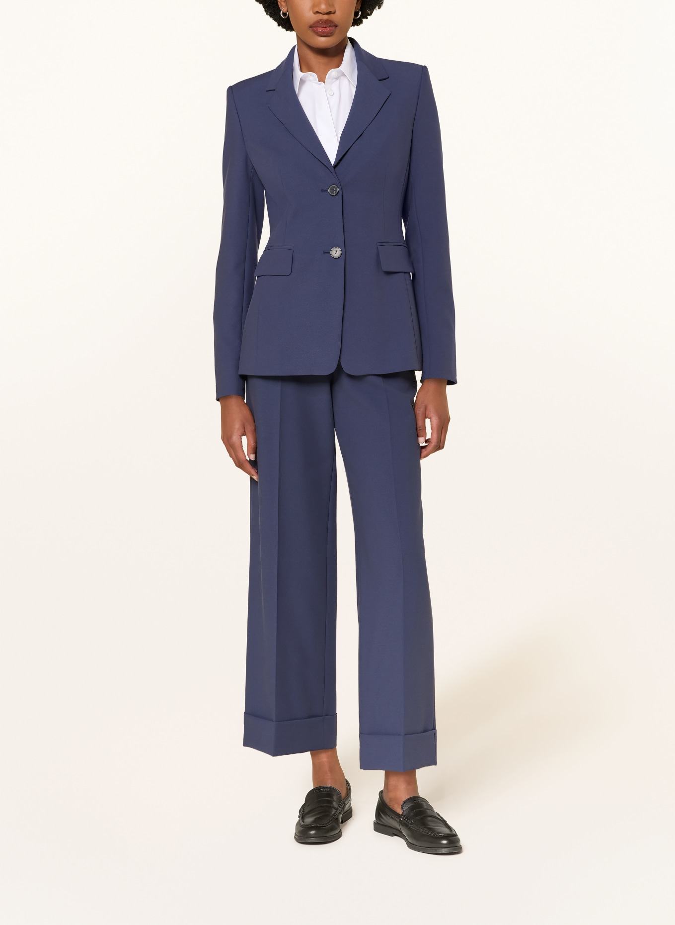 windsor. Blazers: DARK BLUE