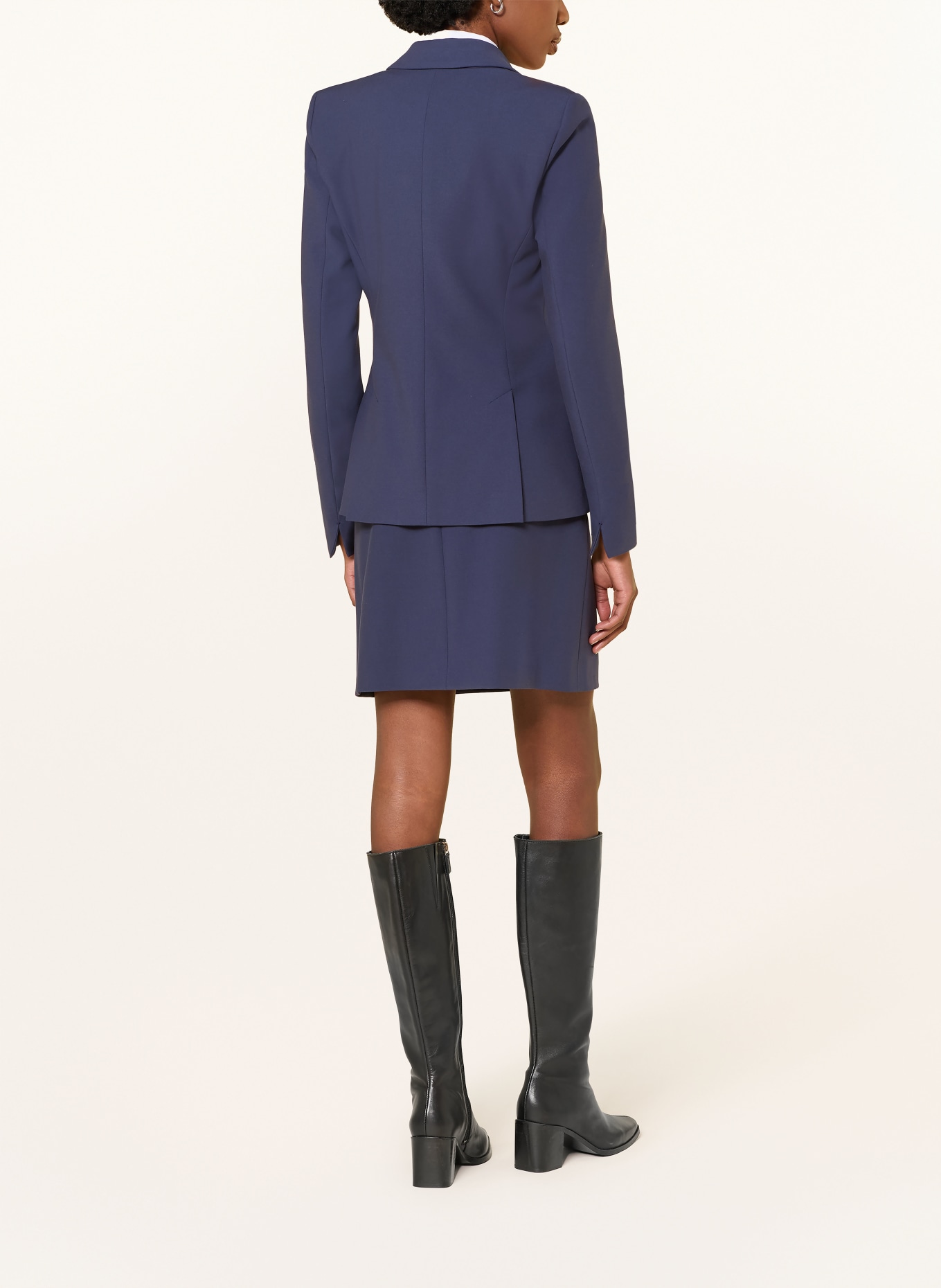windsor. Skirt: BLUE