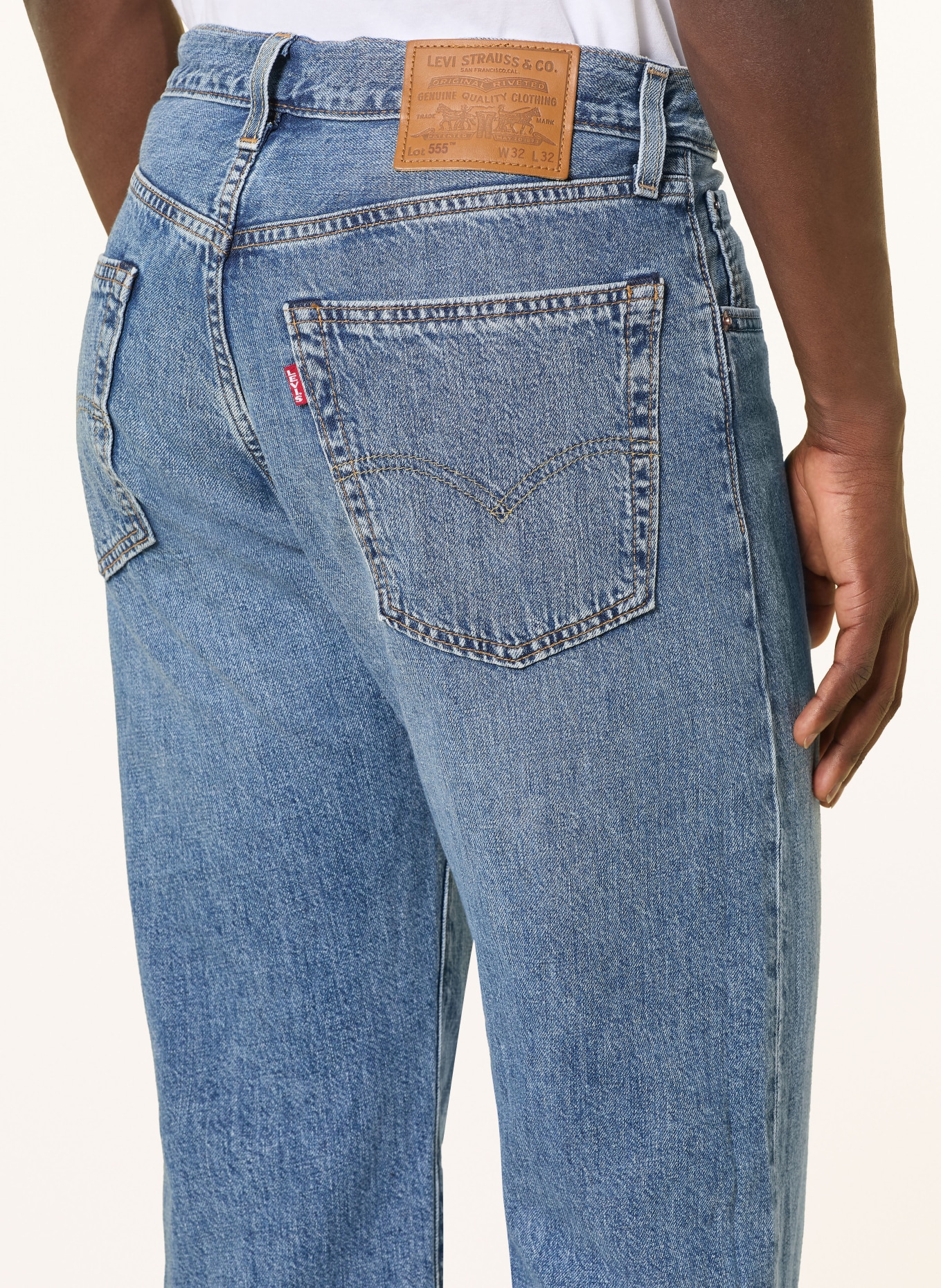Levi's® Džíny 555™ Relaxed Straight Fit: 53 Med Indigo - Worn In