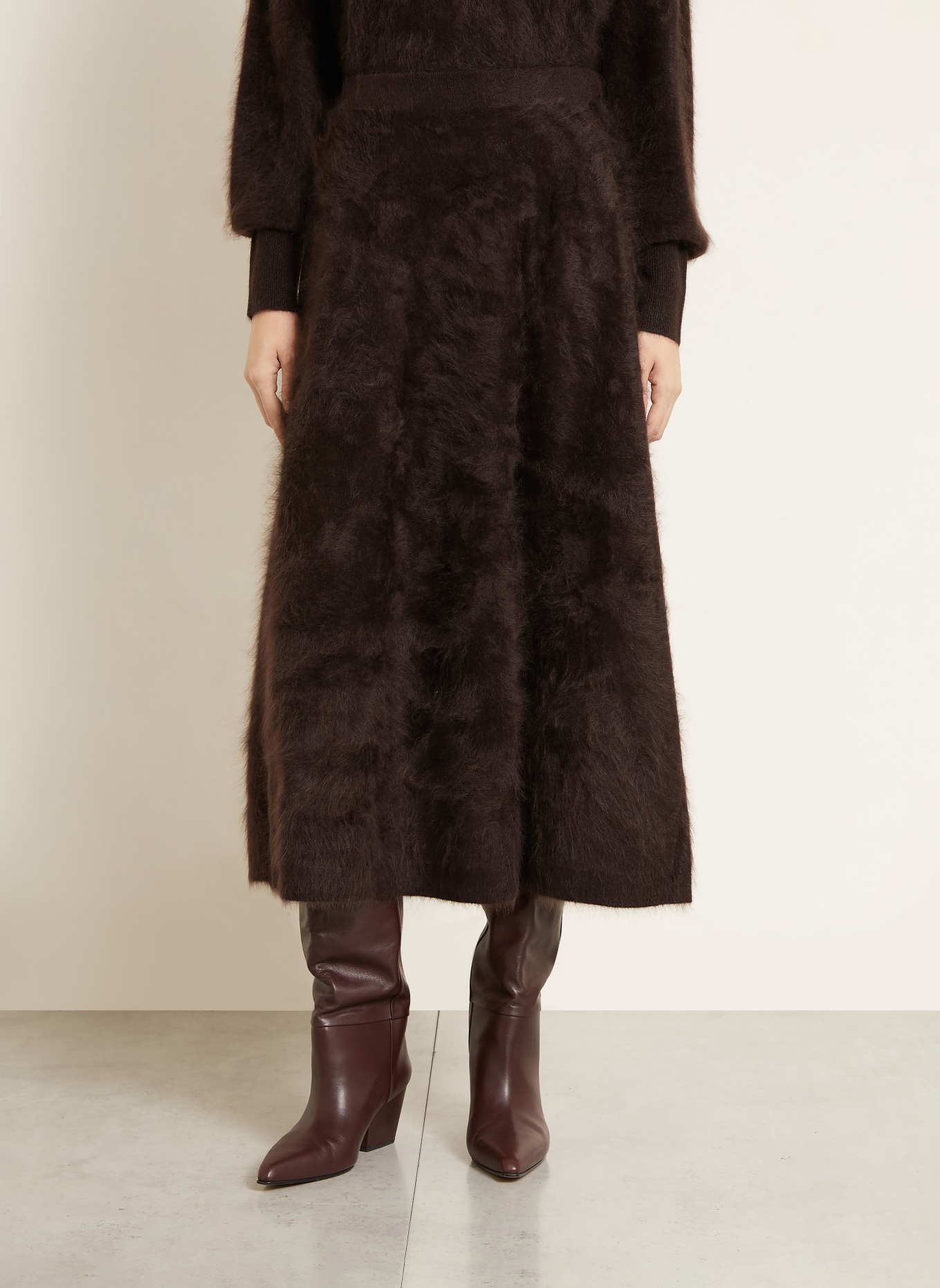 IRIS von ARNIM KAYCEE cashmere knit skirt: DARK BROWN
