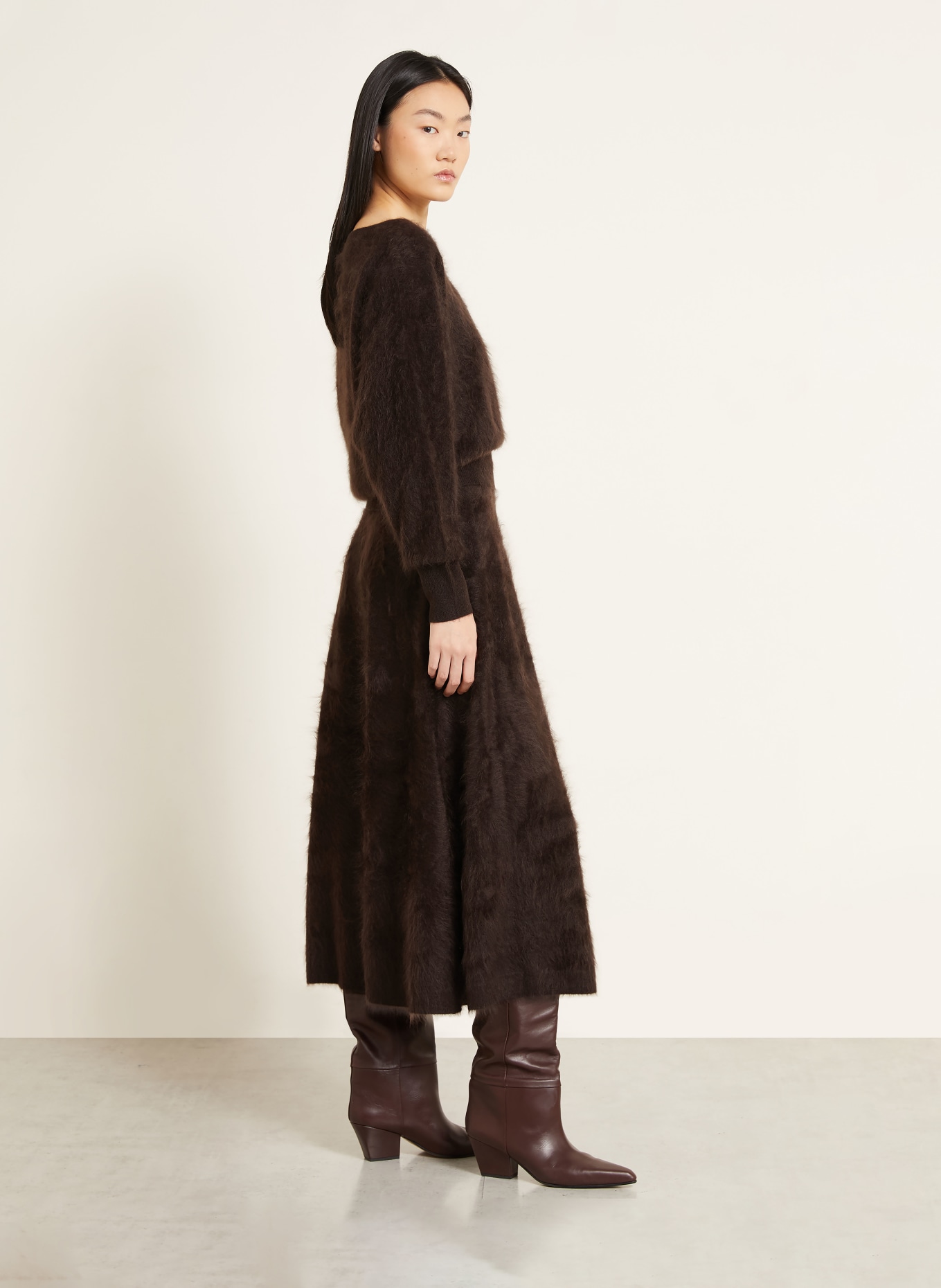 IRIS von ARNIM KAYCEE cashmere knit skirt: DARK BROWN