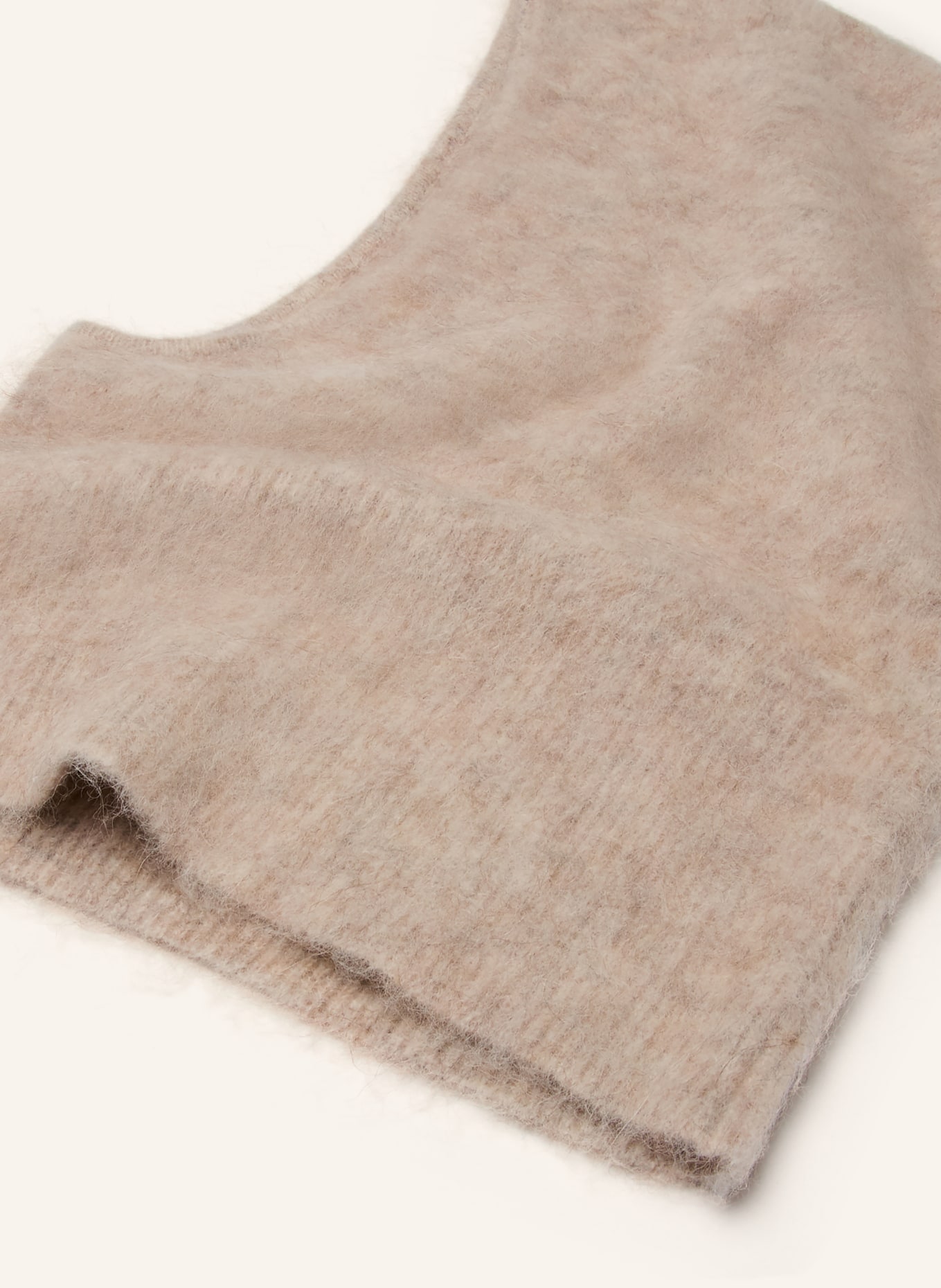 MRS & HUGS Bivakmuts met alpaca: BEIGE