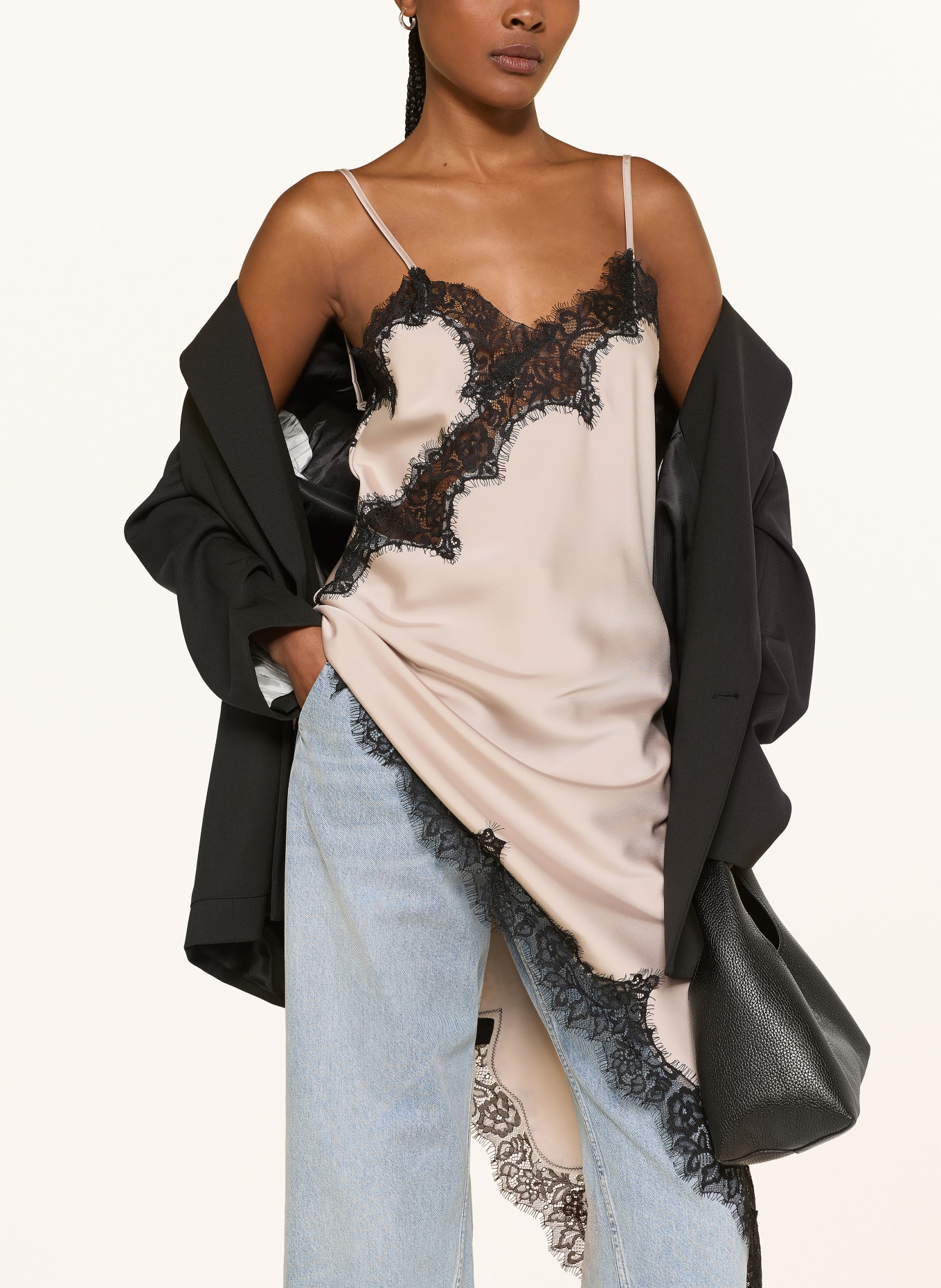 MRS & HUGS Satinkleid mit Spitze: BEIGE / SCHWARZ
