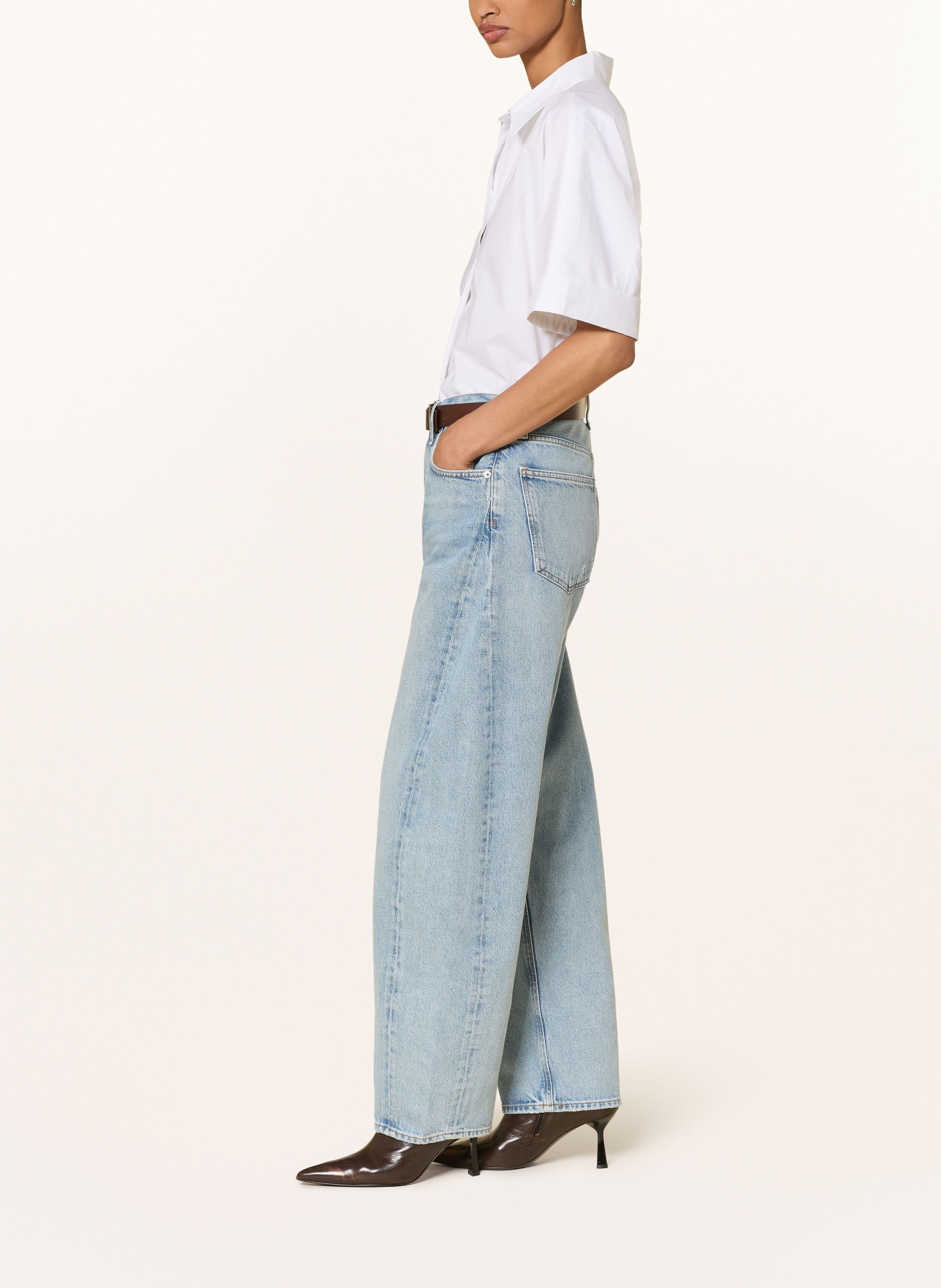 AGOLDE LUNA Barrel Jeans: addition  md worn ind