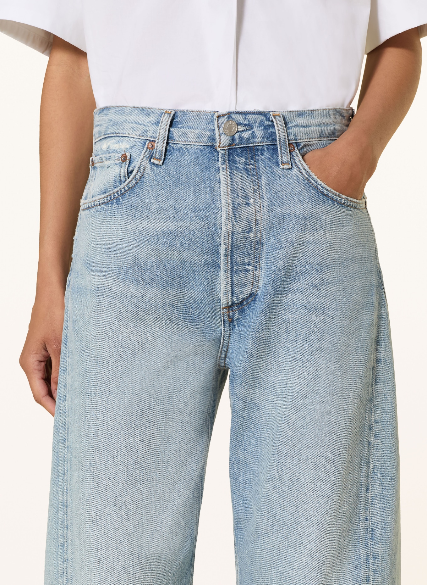 AGOLDE LUNA Barrel Jeans: addition  md worn ind