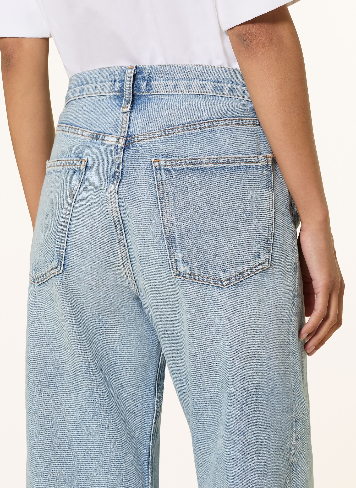 AGOLDE LUNA Barrel Jeans: addition  md worn ind
