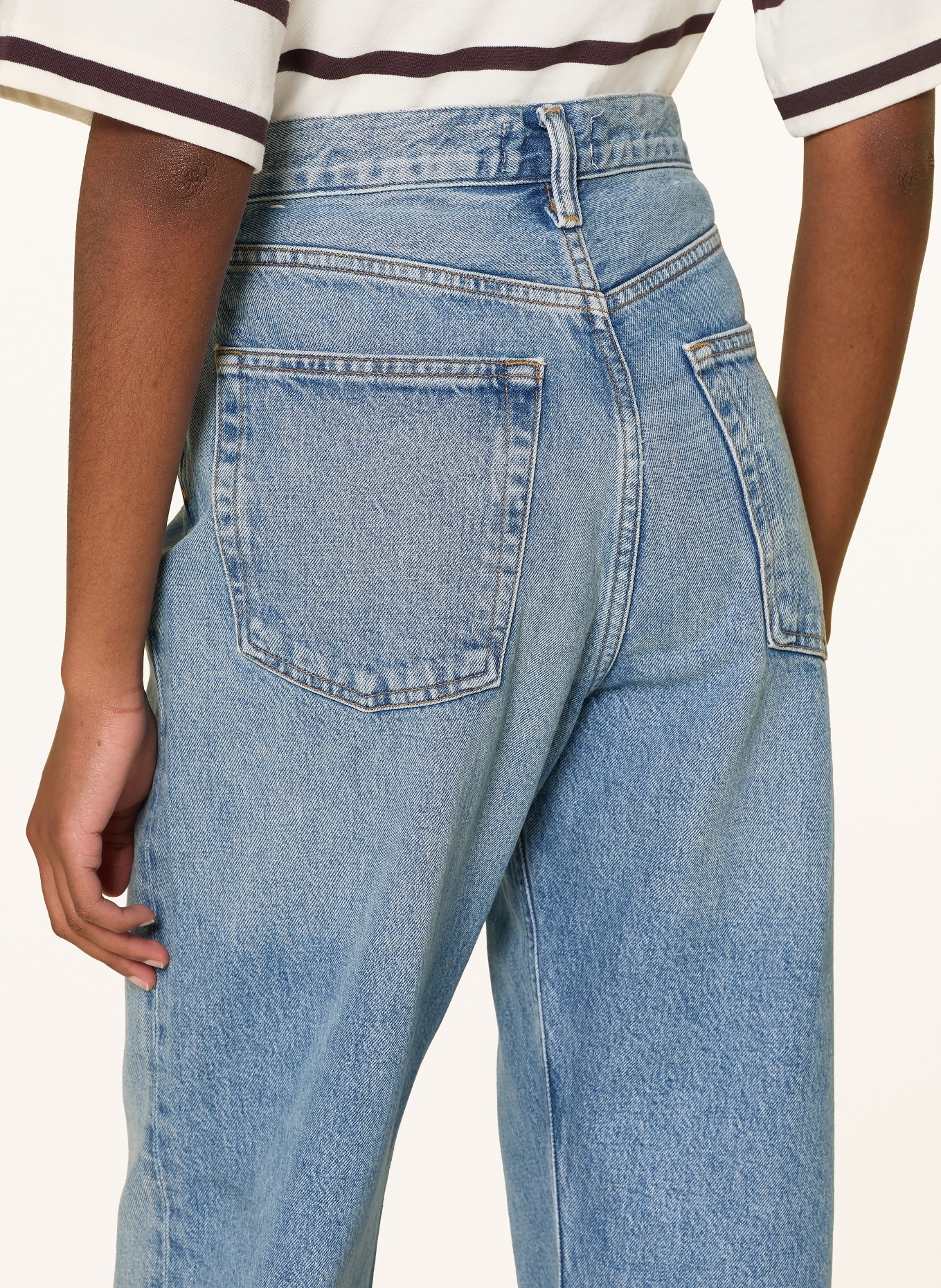 AGOLDE Jeans: outbreak md worn ind cut roll