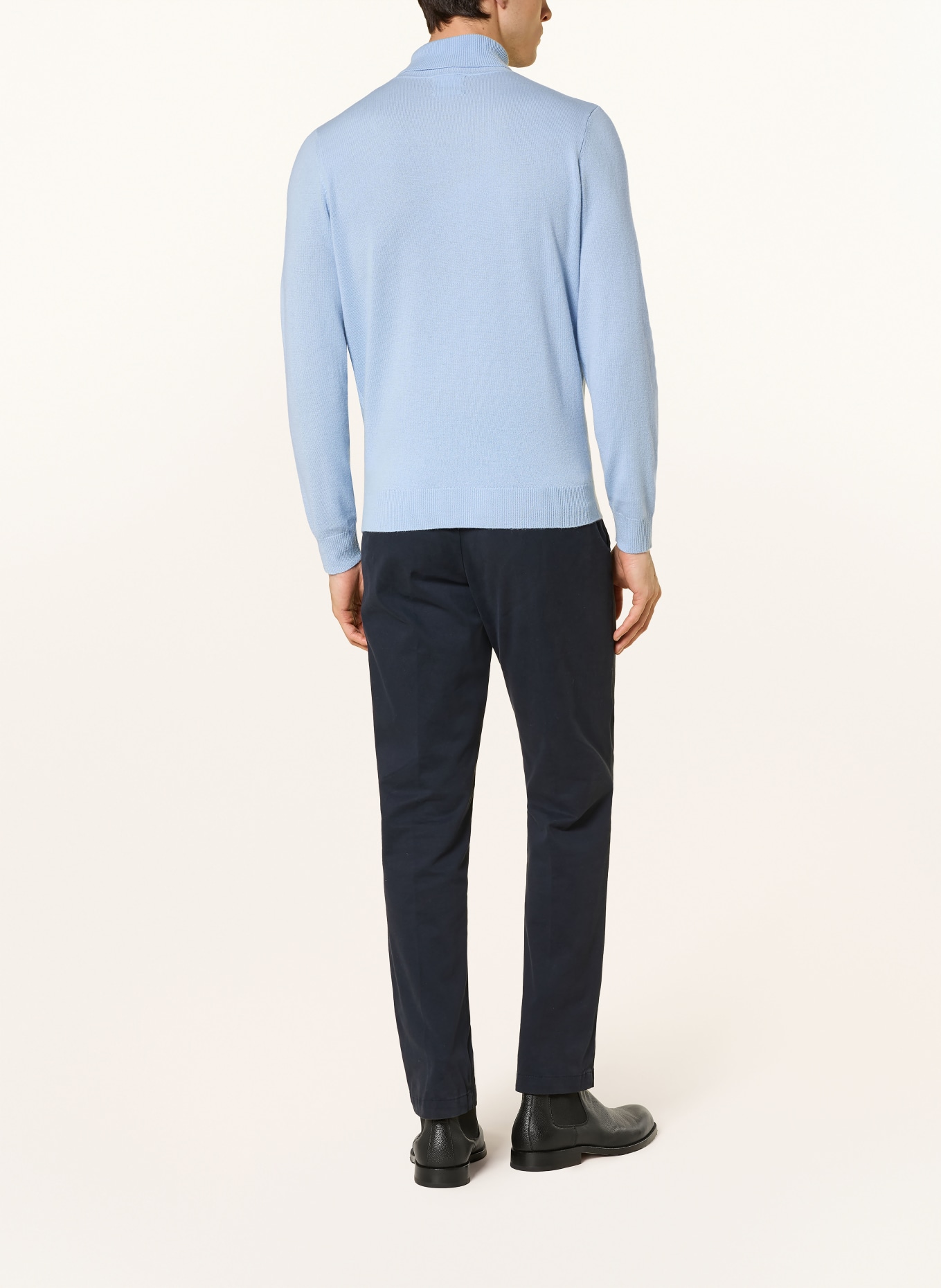 STROKESMAN'S Rollkragenpullover aus Cashmere: HELLBLAU