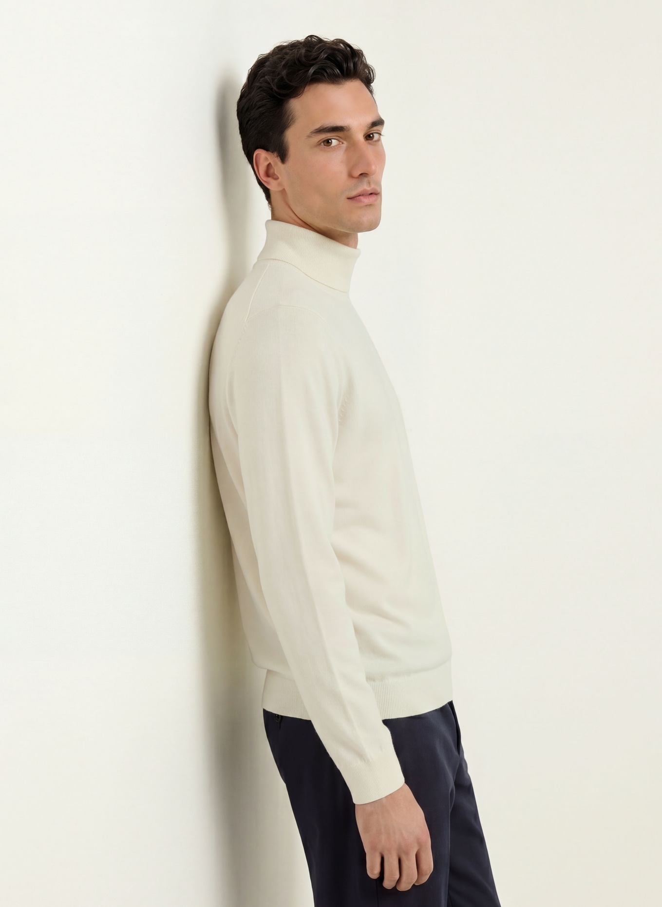 STROKESMAN'S Merino wool turtleneck sweater: CREAM