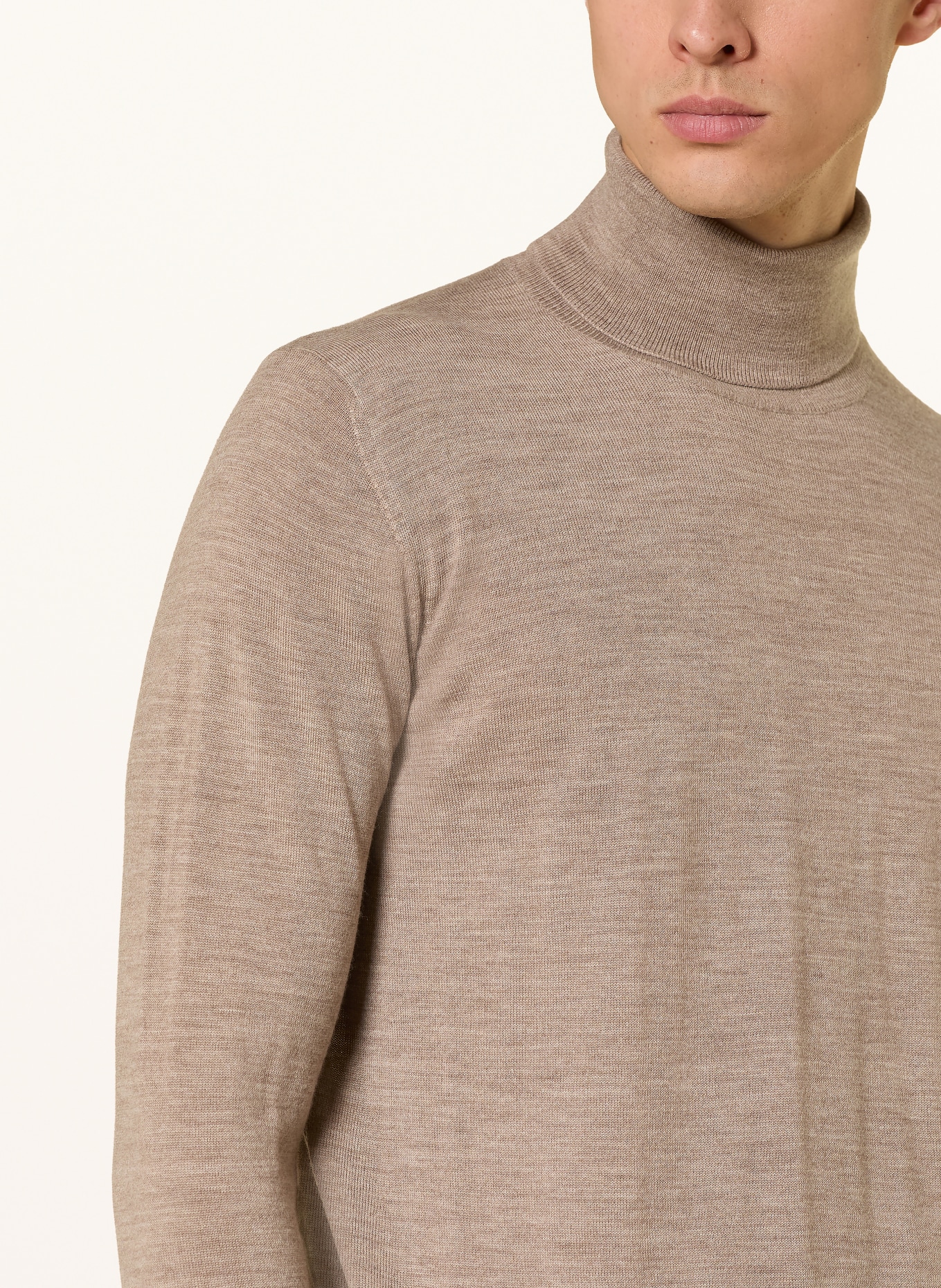 STROKESMAN'S Merino wool turtleneck sweater: BEIGE