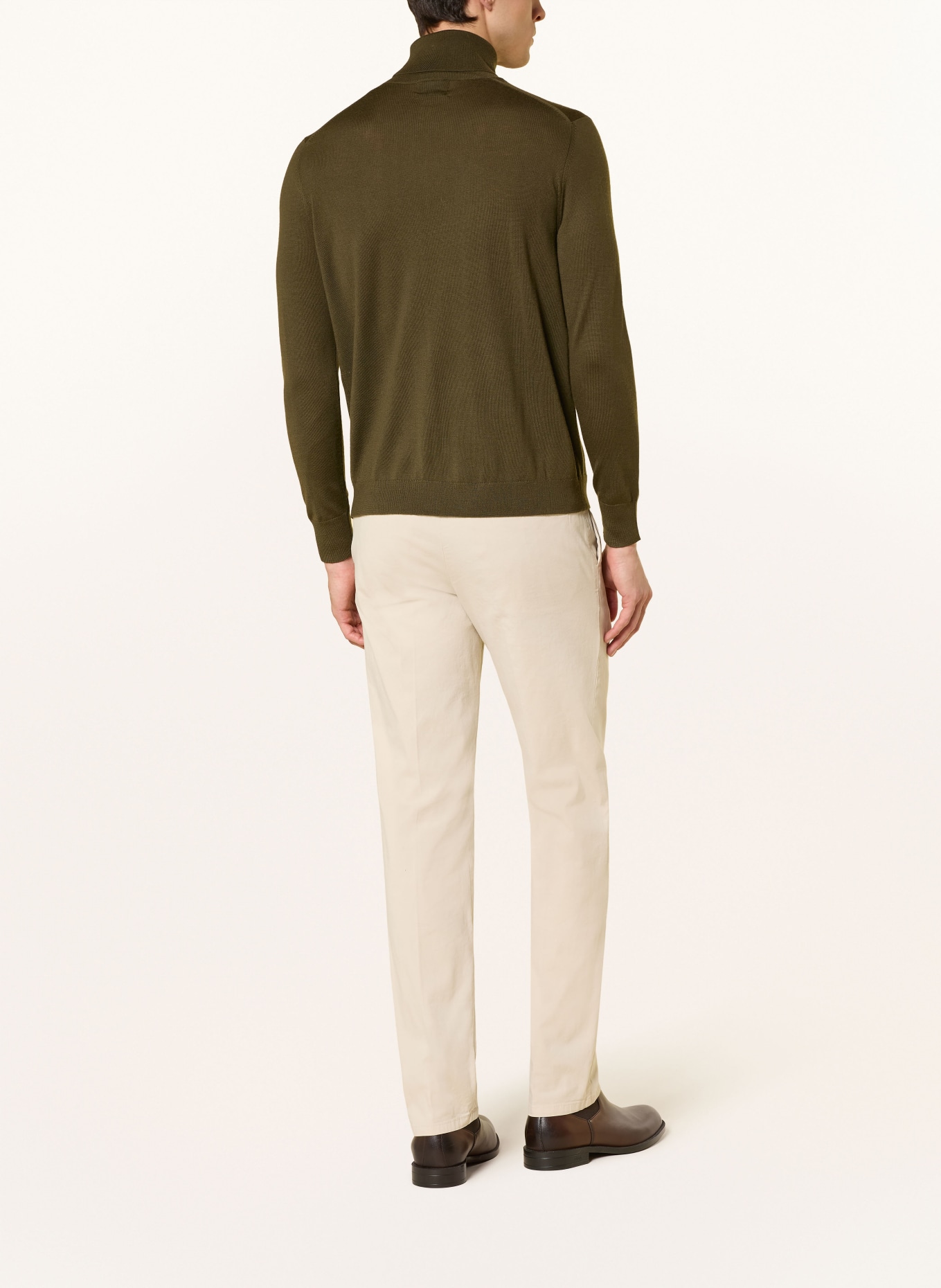 STROKESMAN'S Merino wool turtleneck sweater: OLIVE