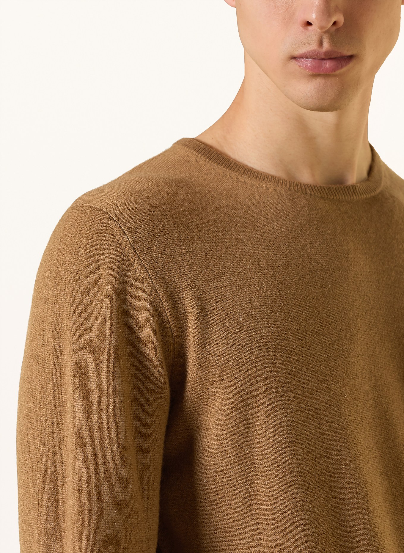 STROKESMAN'S Cashmere Sweater: CAMEL