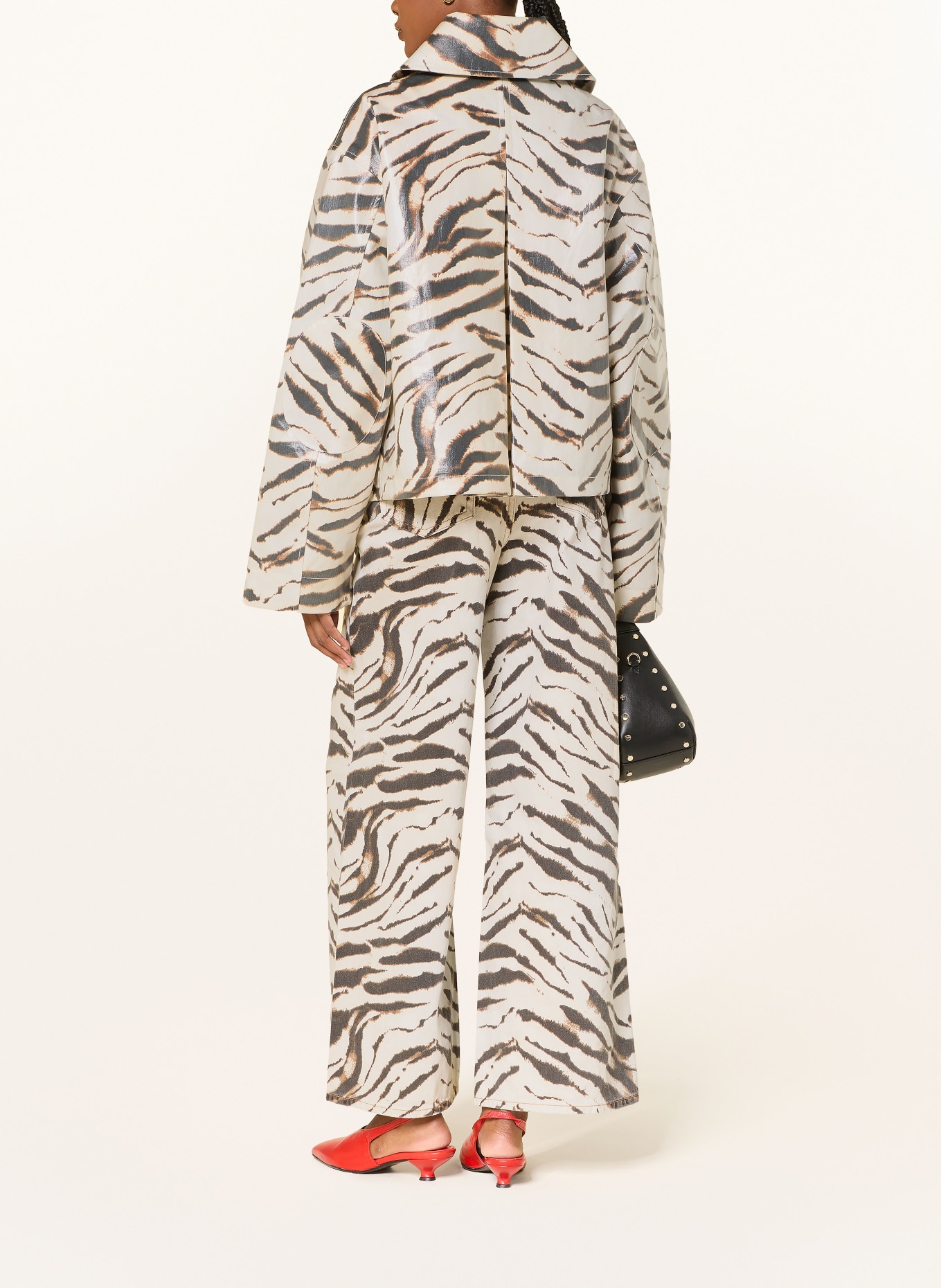 GANNI Jacket: ECRU / DARK BROWN / BROWN