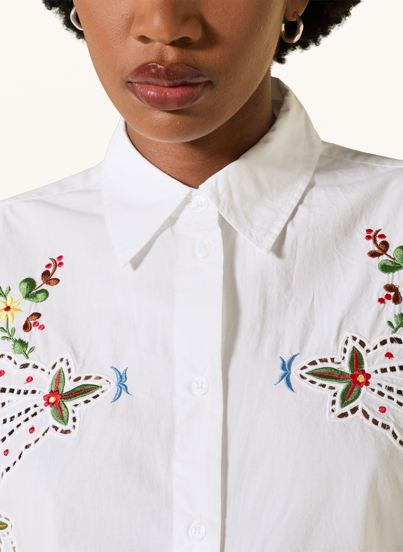 ESSENTIEL ANTWERP JAYME shirt blouse with eyelet lace: WHITE / PINK / GREEN