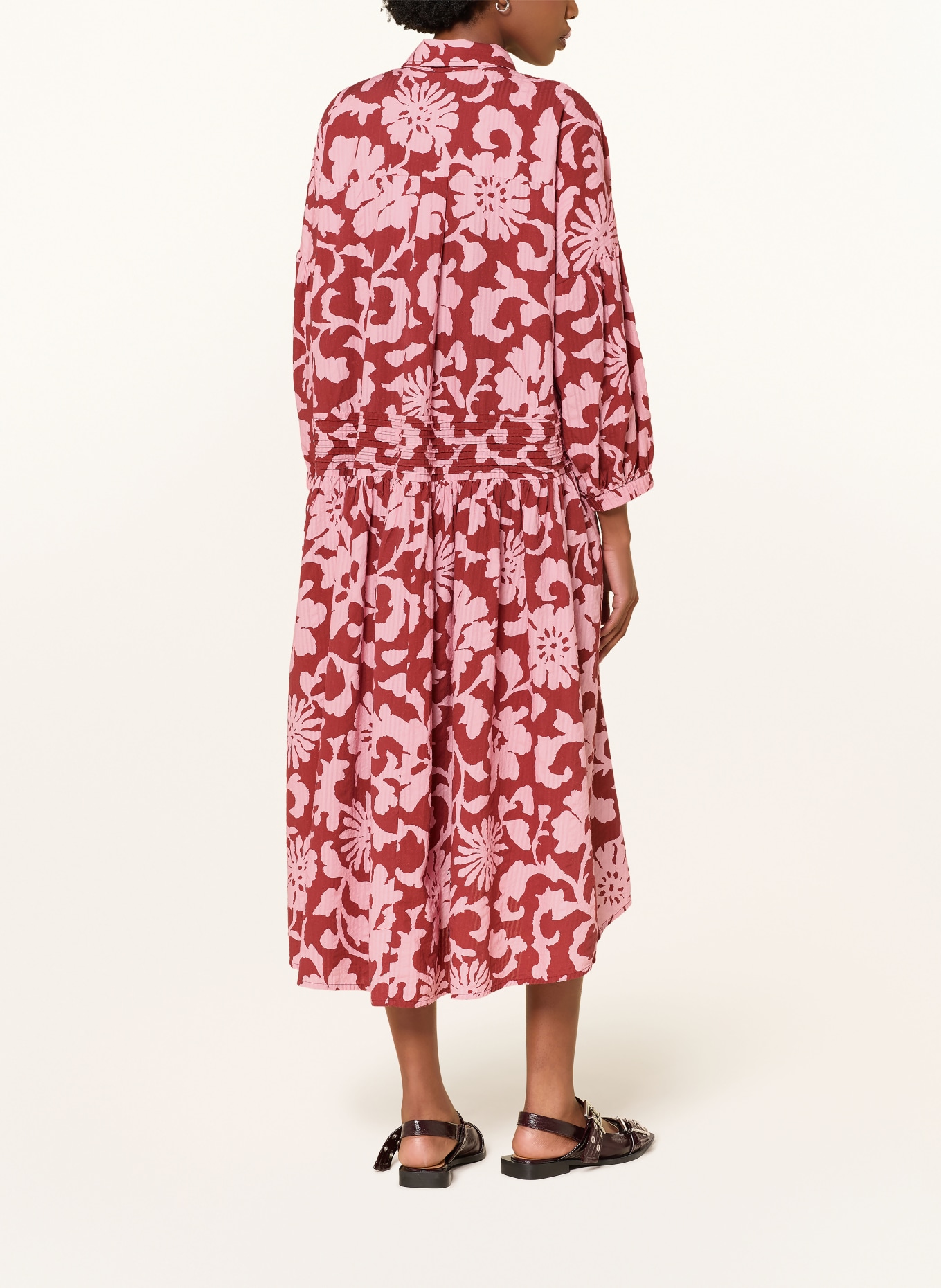 ESSENTIEL ANTWERP Robe chemise oversize JEA à manches 3/4: ROUGE FONCÉ / ROSE